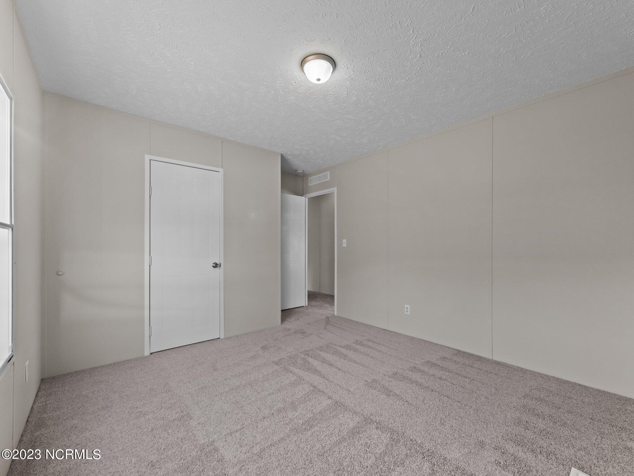 135 Reedy Lane