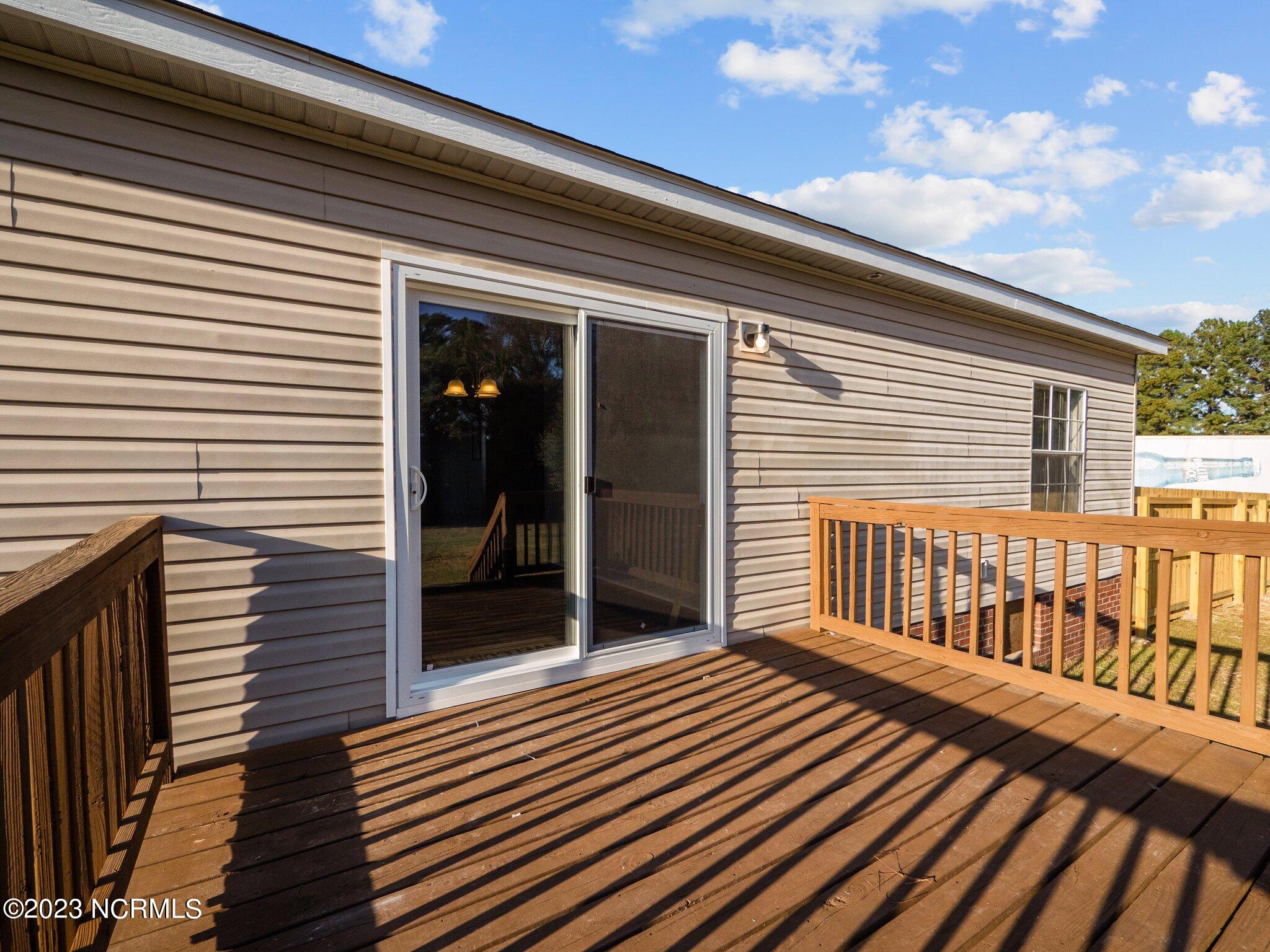 135 Reedy Lane