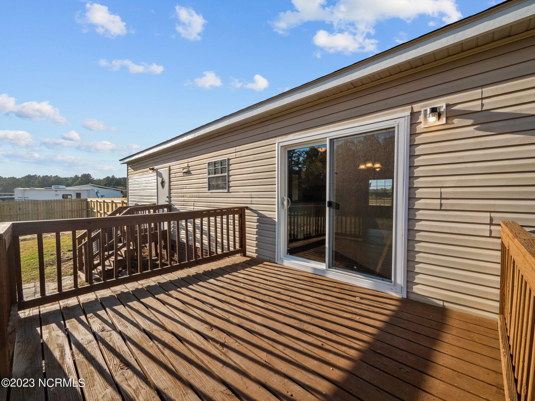135 Reedy Lane