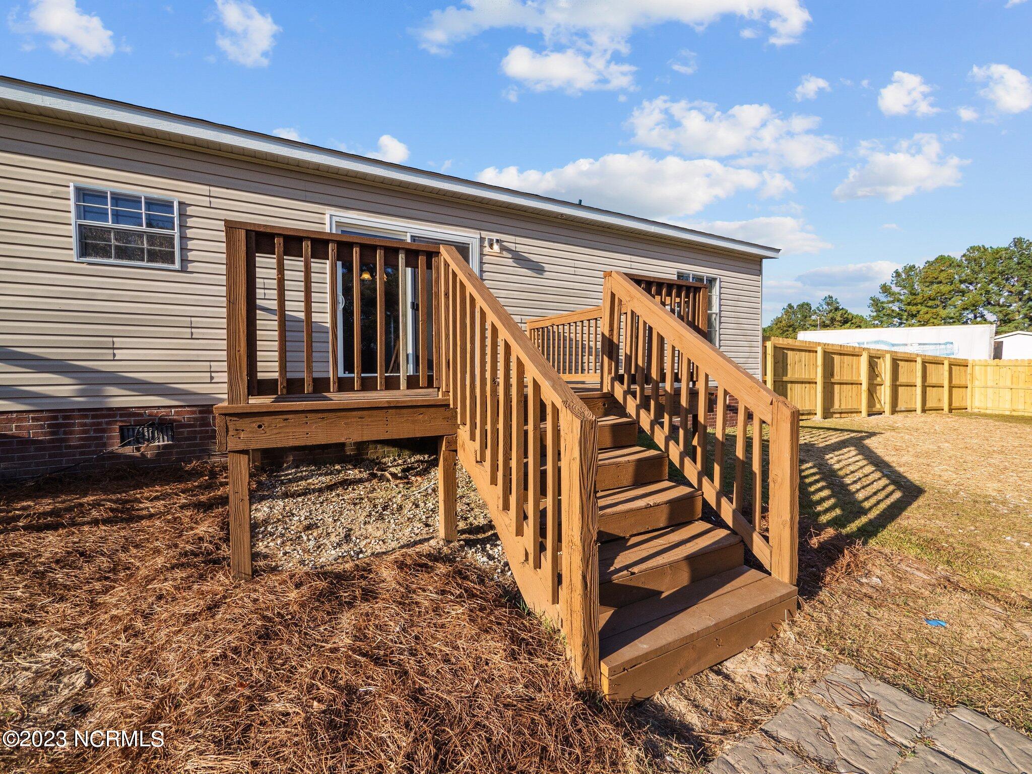 135 Reedy Lane