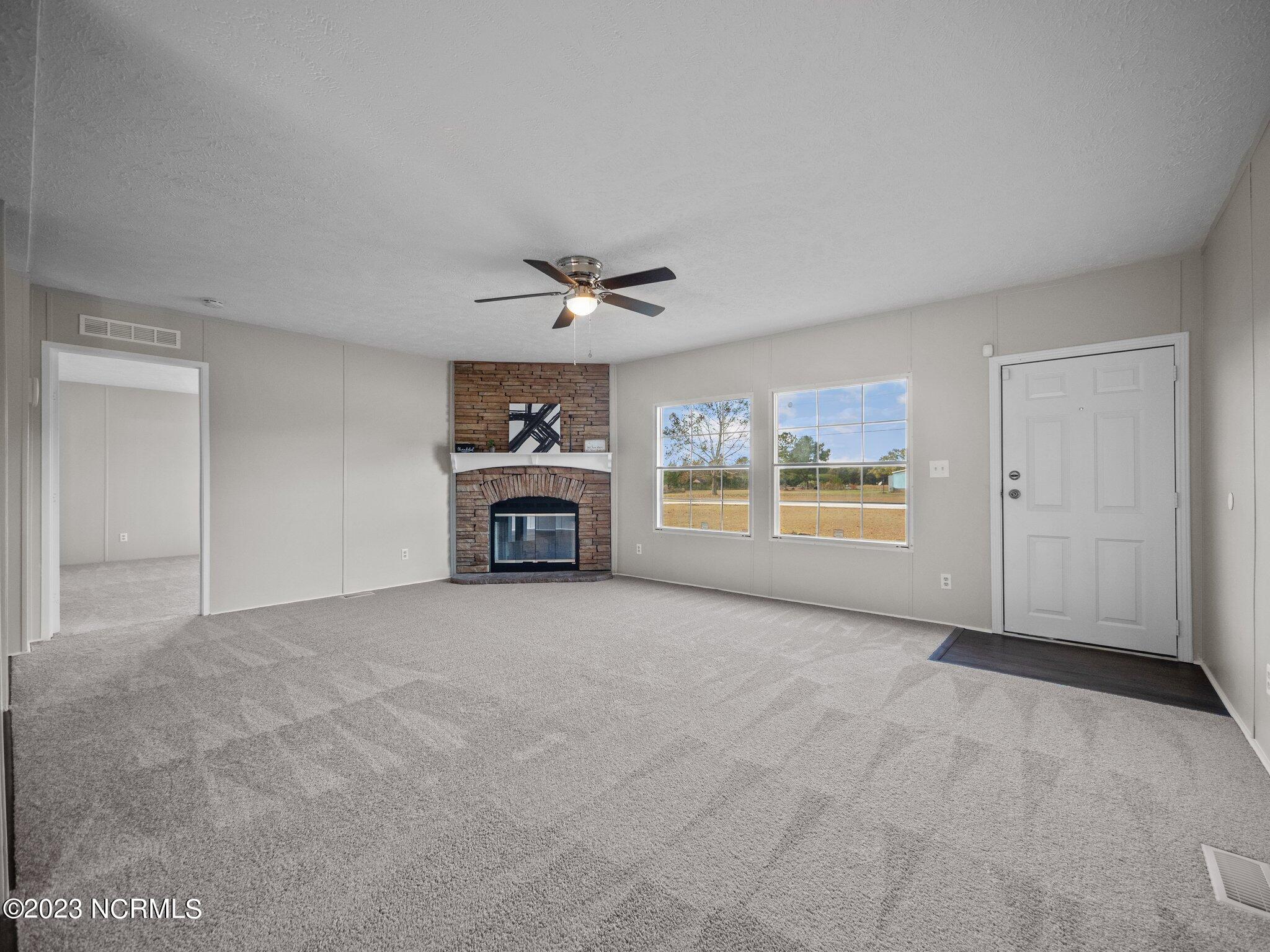 135 Reedy Lane
