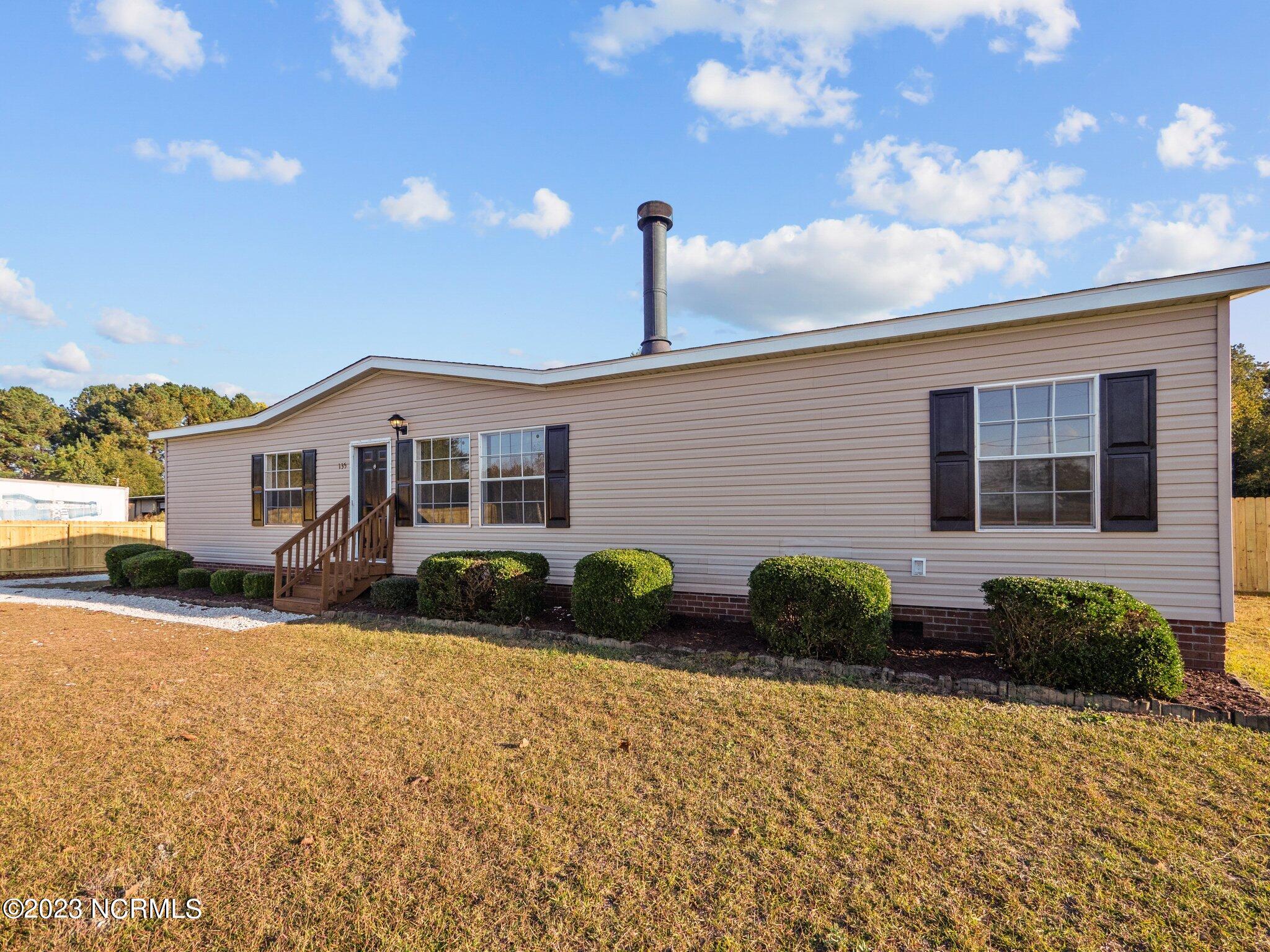 135 Reedy Lane