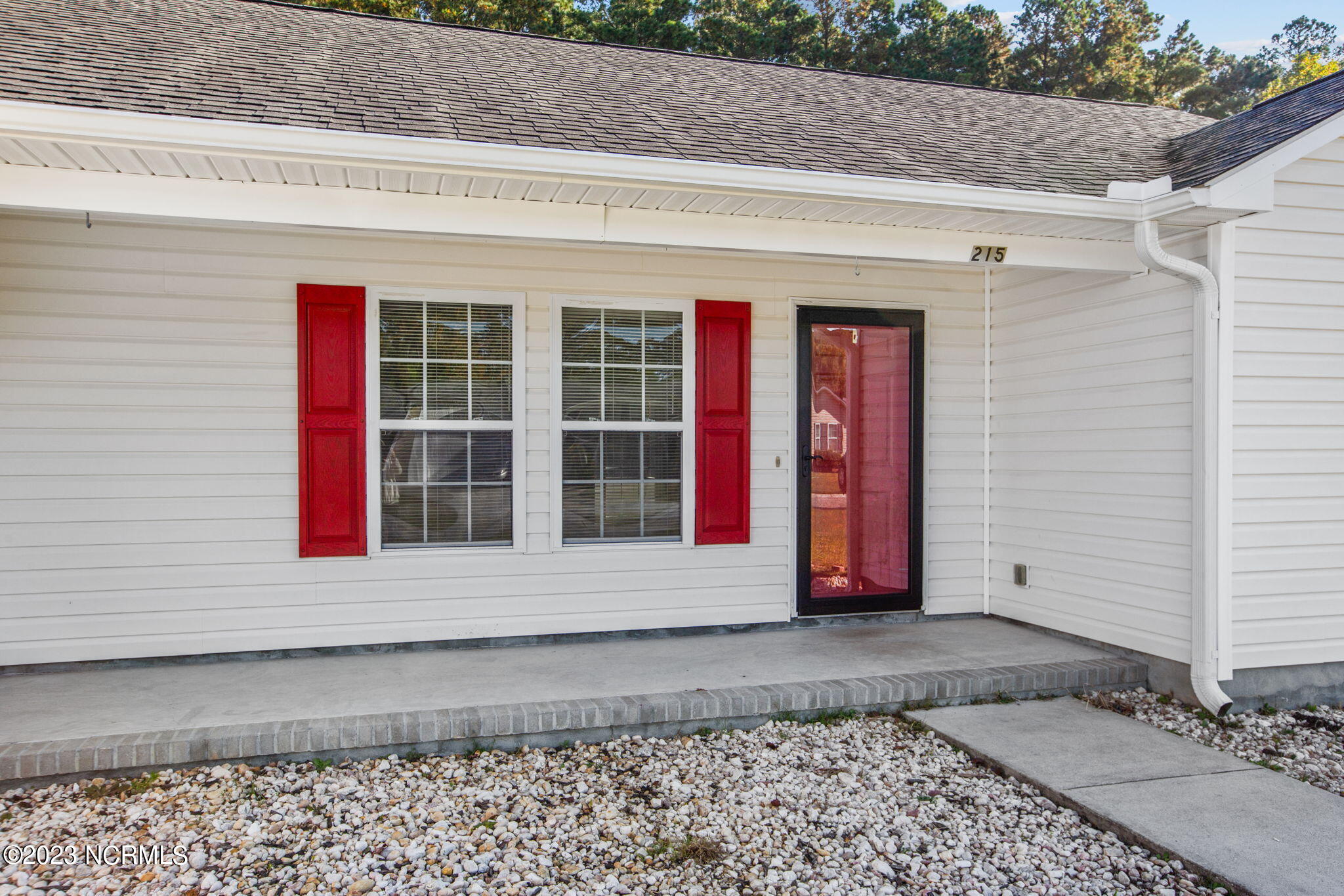 215 Bear Trail