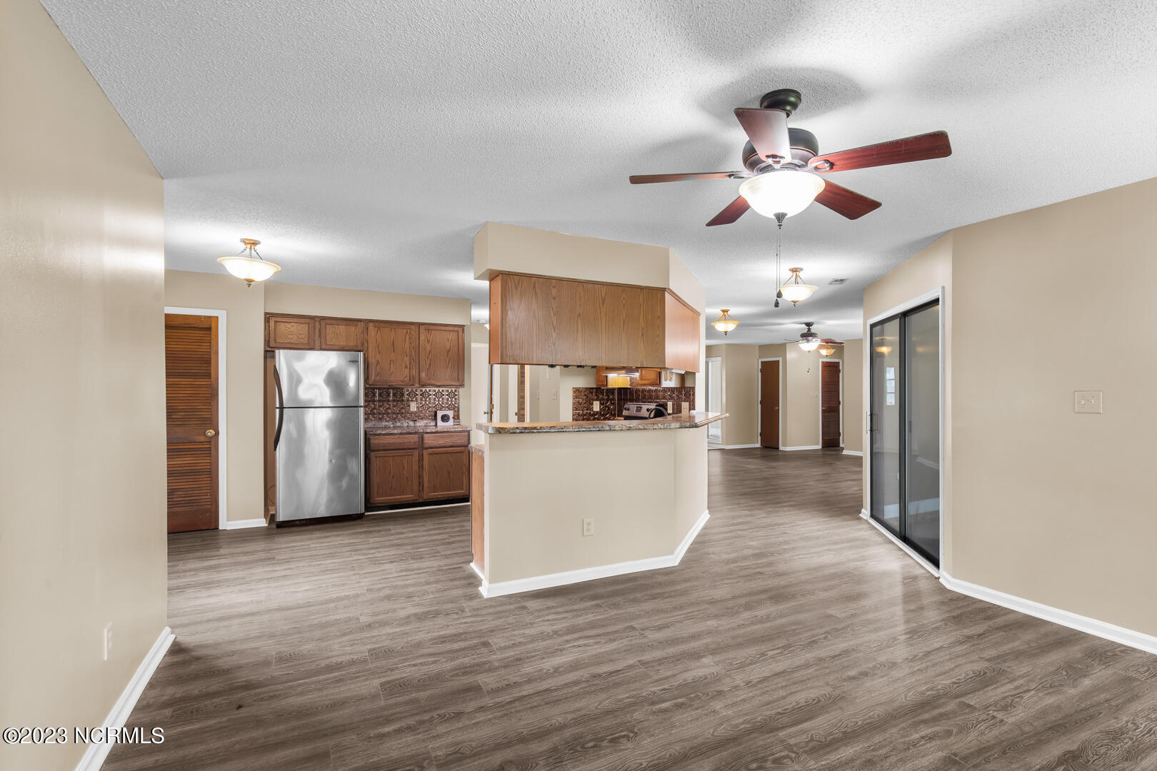 2221 Bridle Trail