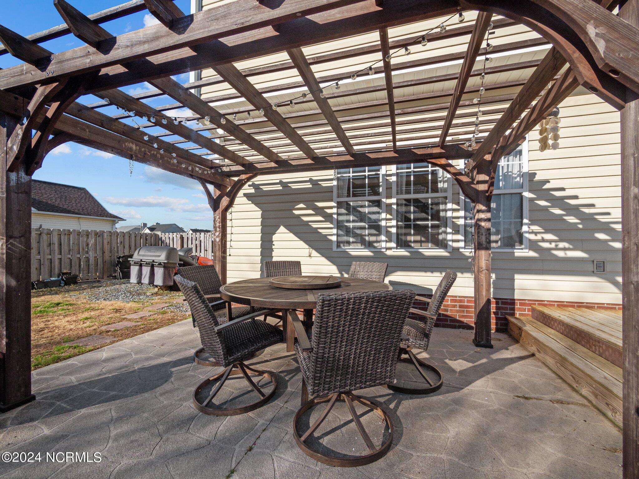 404 Iverleigh Lane