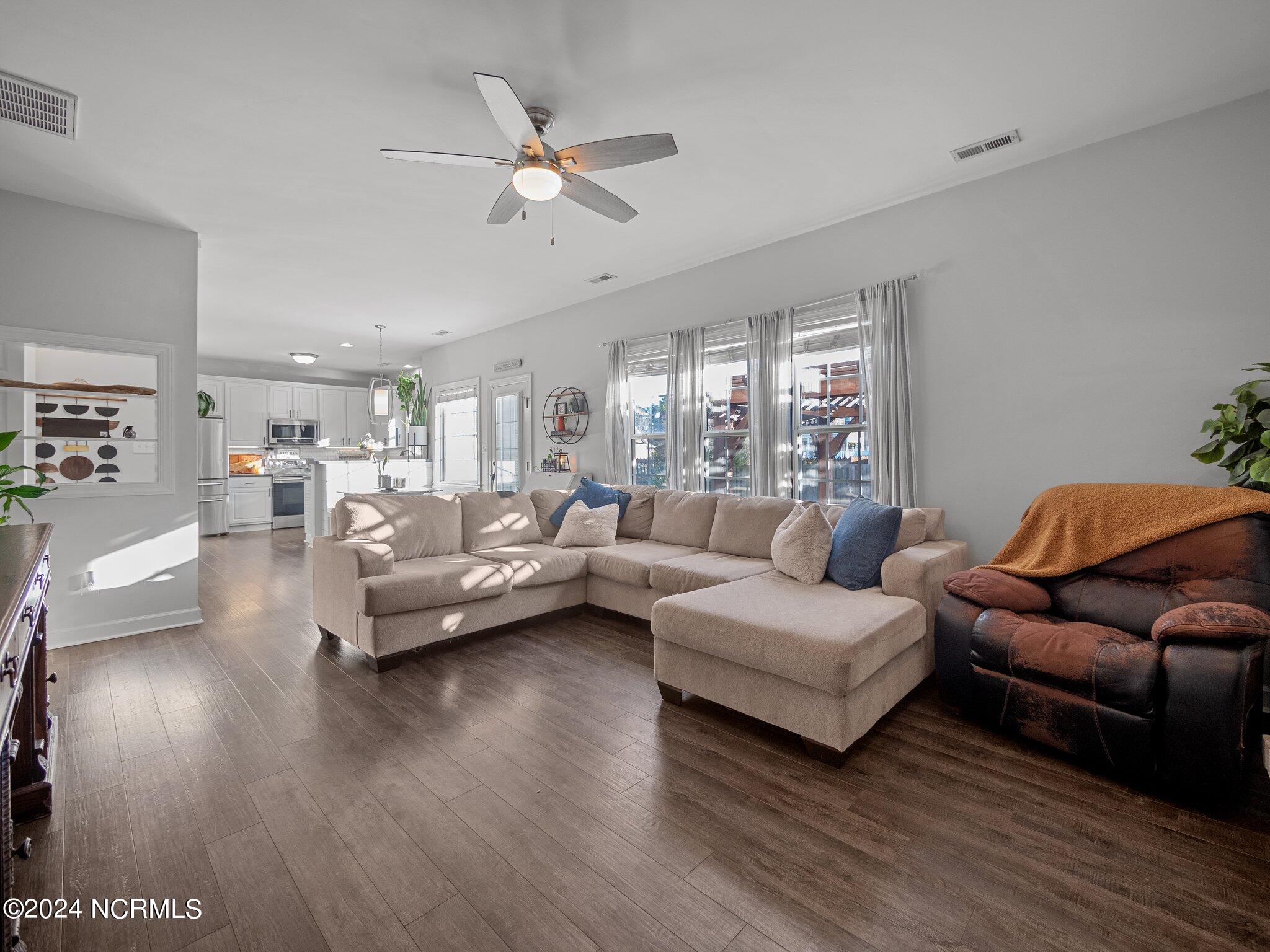 404 Iverleigh Lane