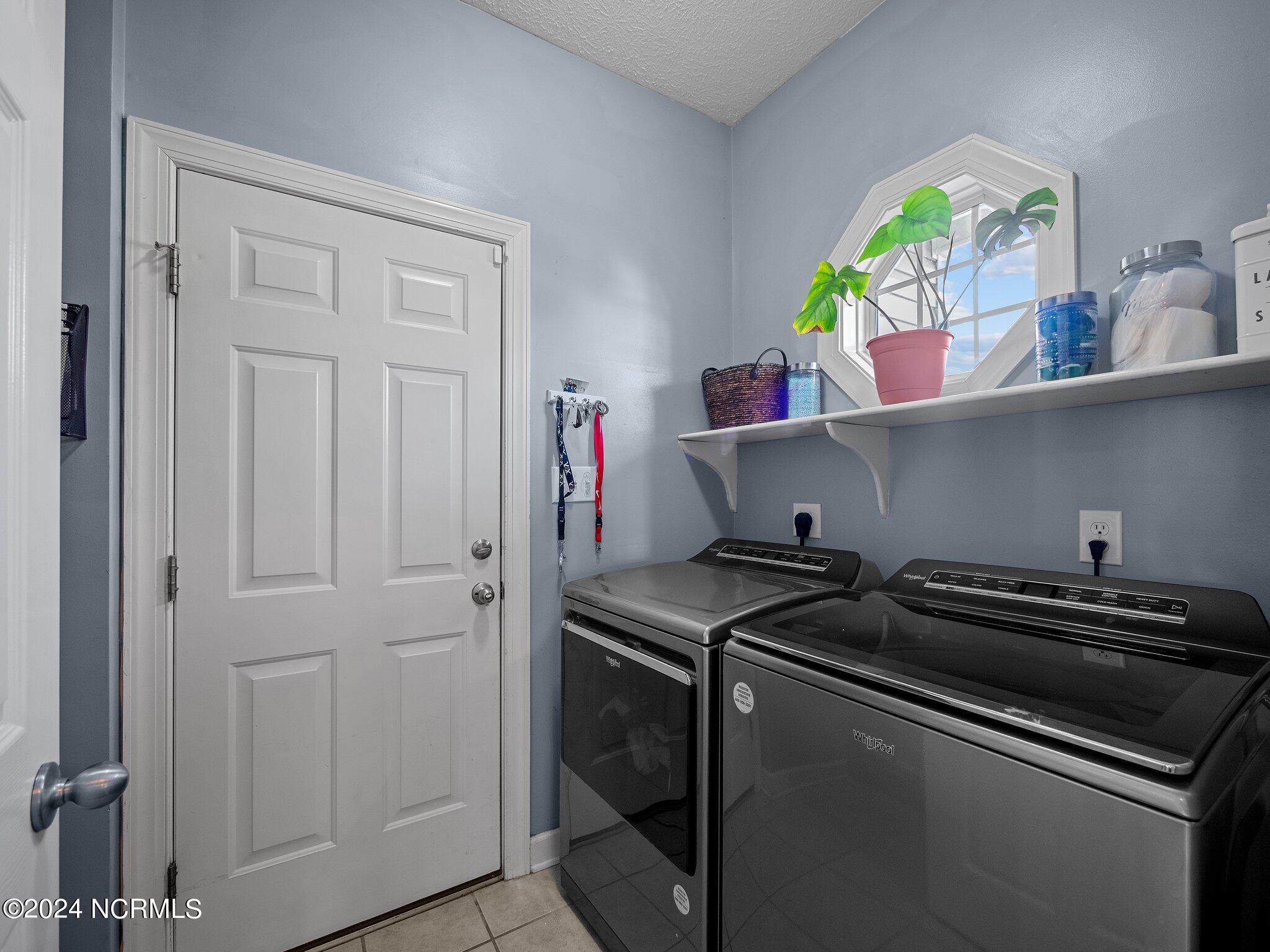 404 Iverleigh Lane