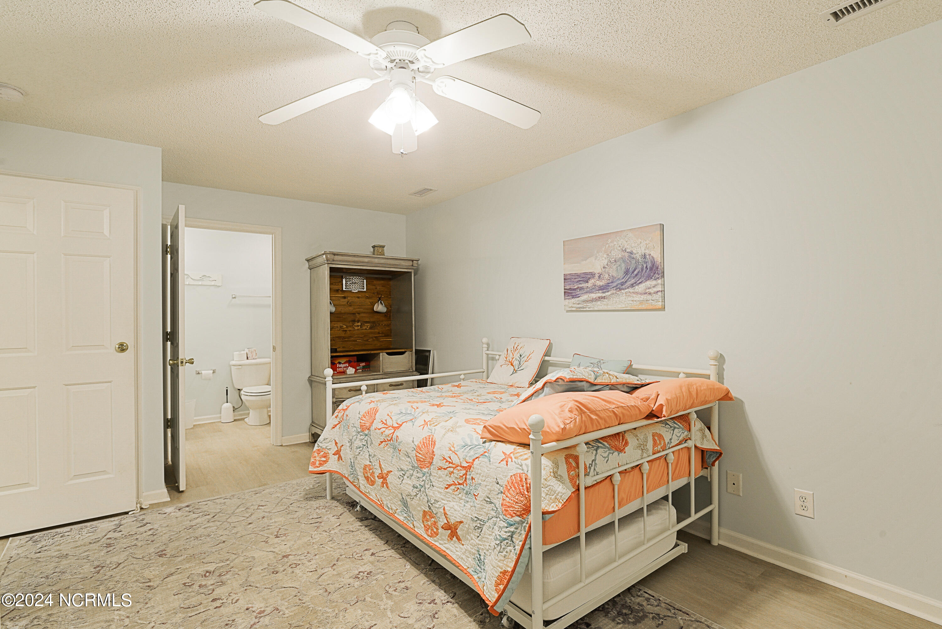 1620 Goley Hewett Road SE, Unit 406