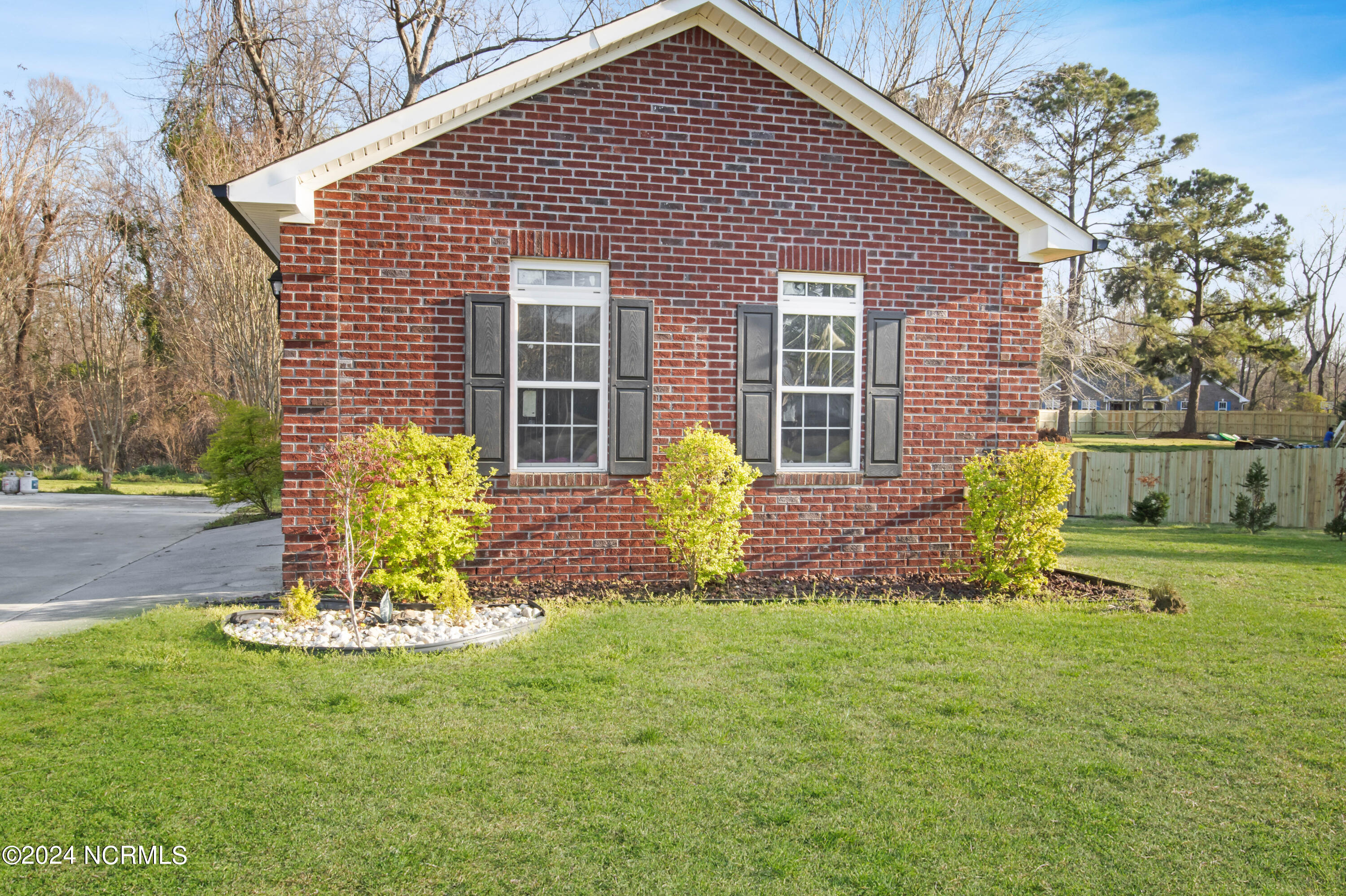 272 Country Squire Lane