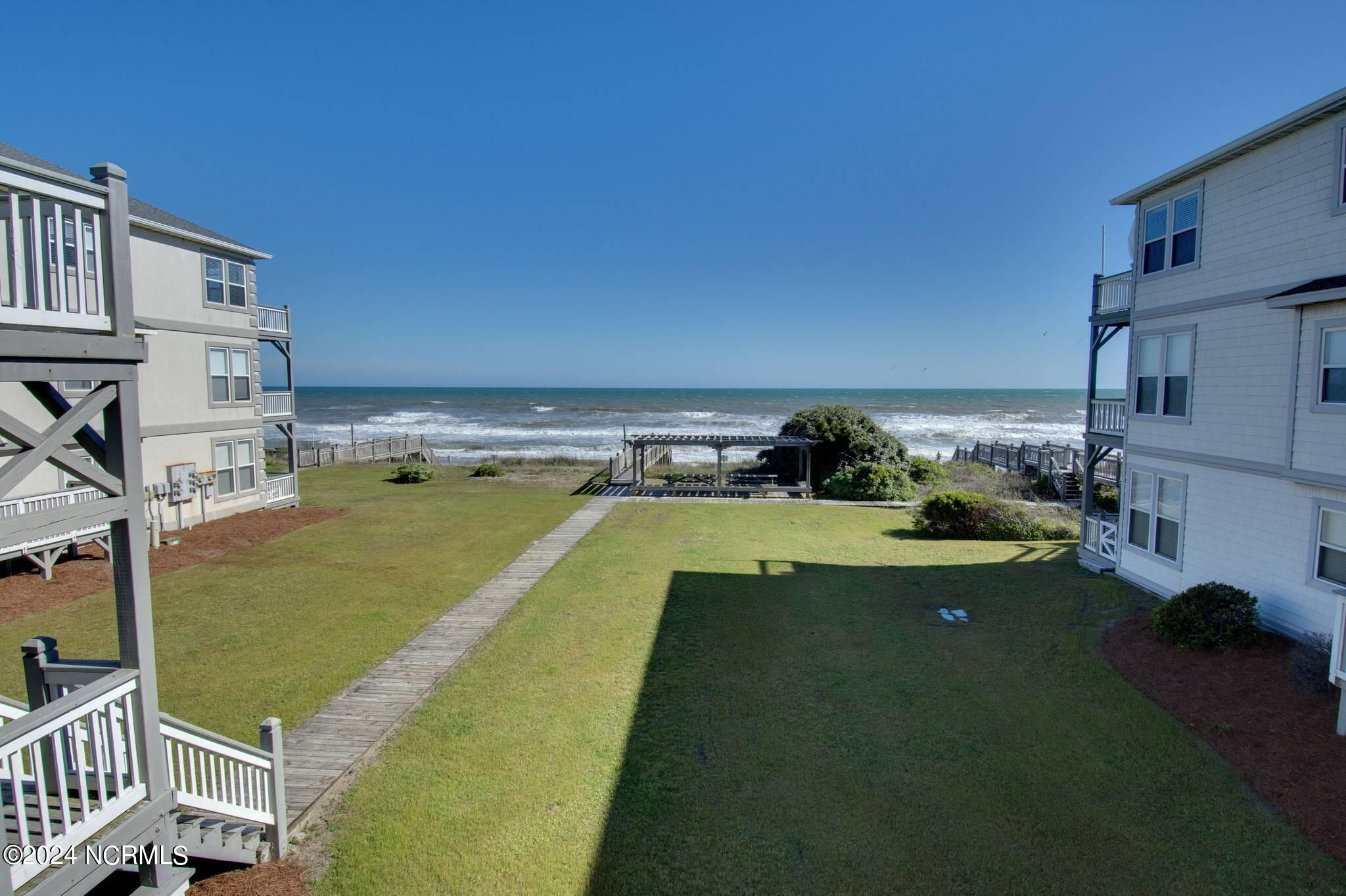 2803 Pier Pointe Drive, 2b2