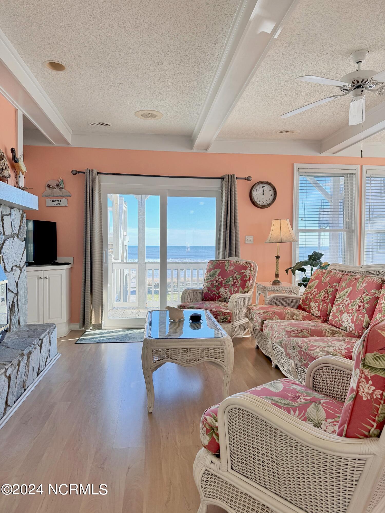 2803 Pier Pointe Drive, 2b2