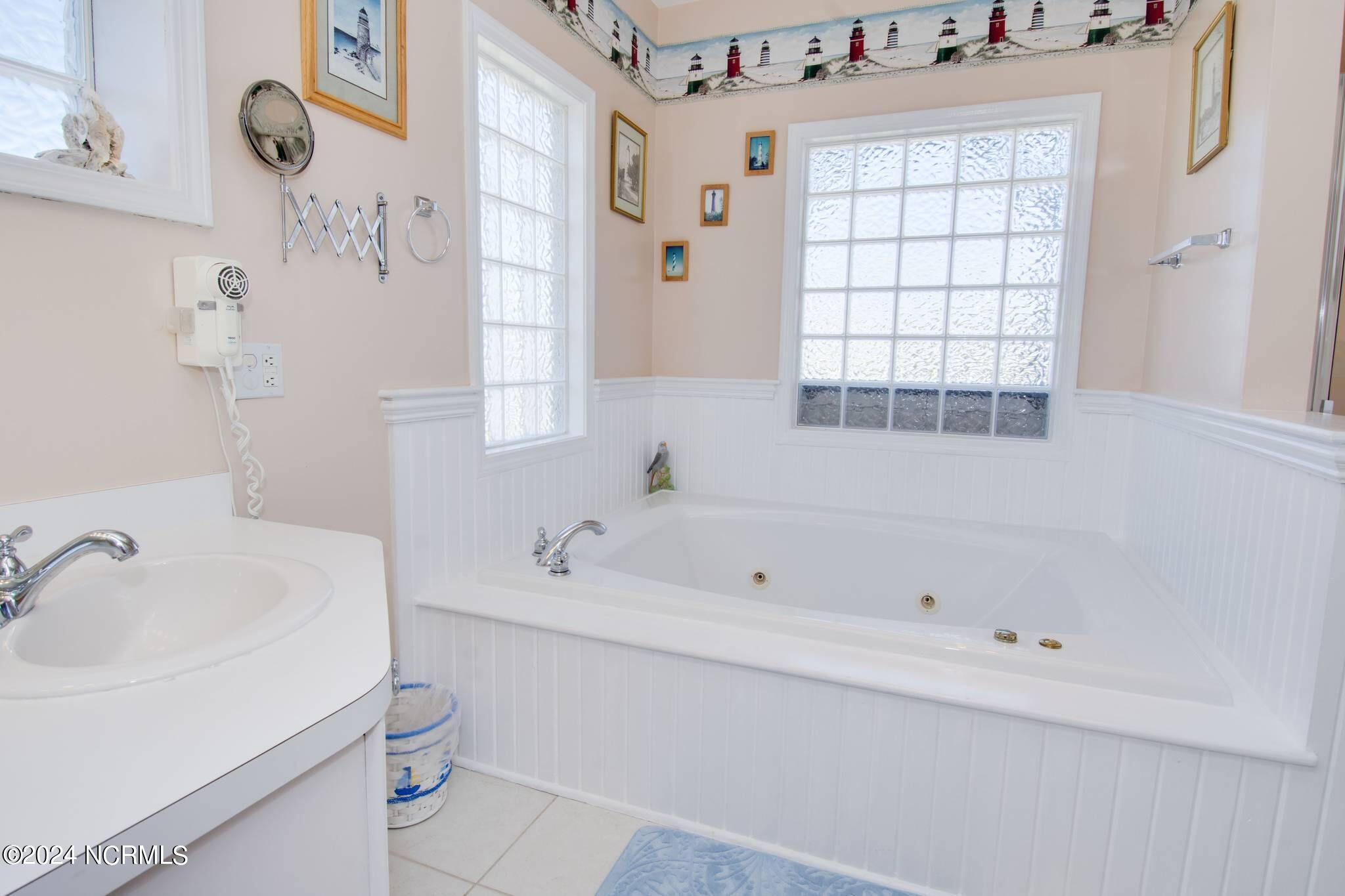 2803 Pier Pointe Drive, 2b2