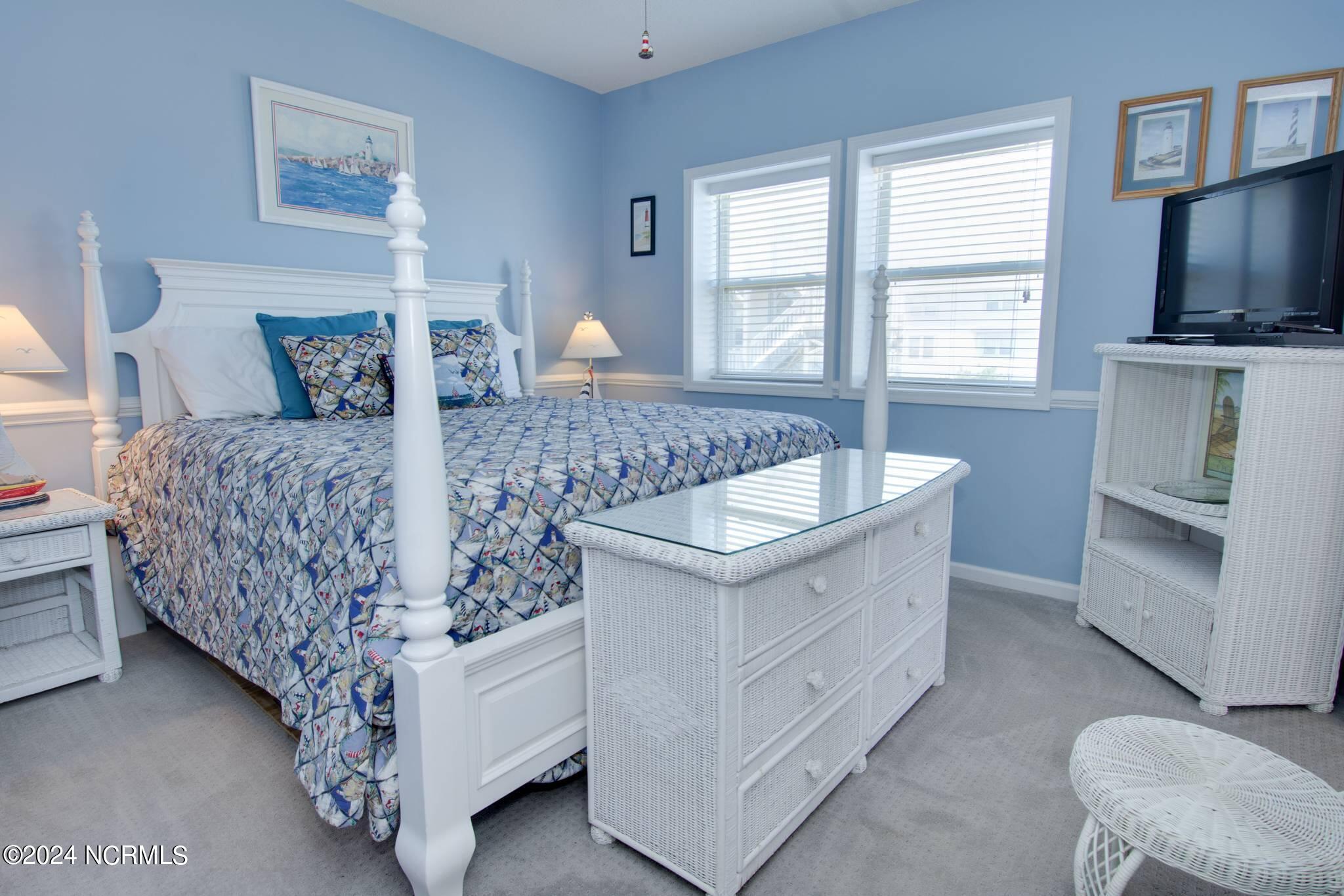 2803 Pier Pointe Drive, 2b2