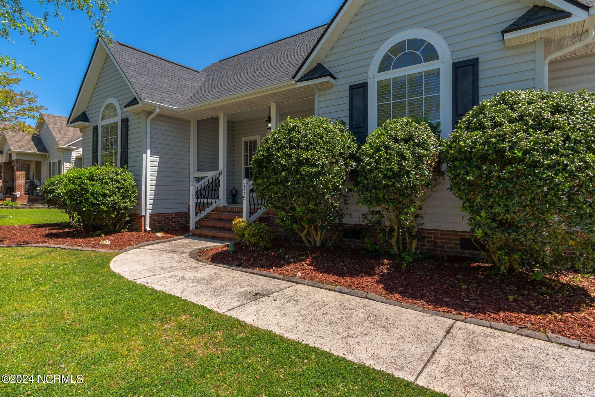 321 Richmond Drive