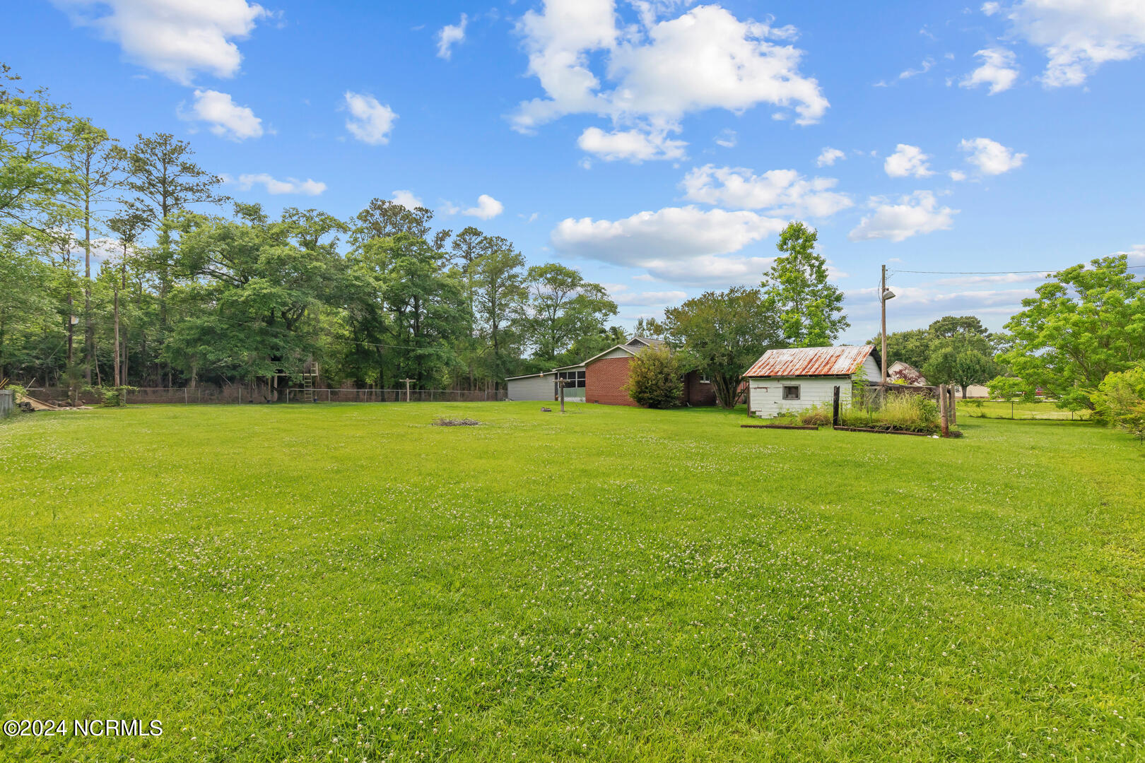 1703 Burgaw Highway
