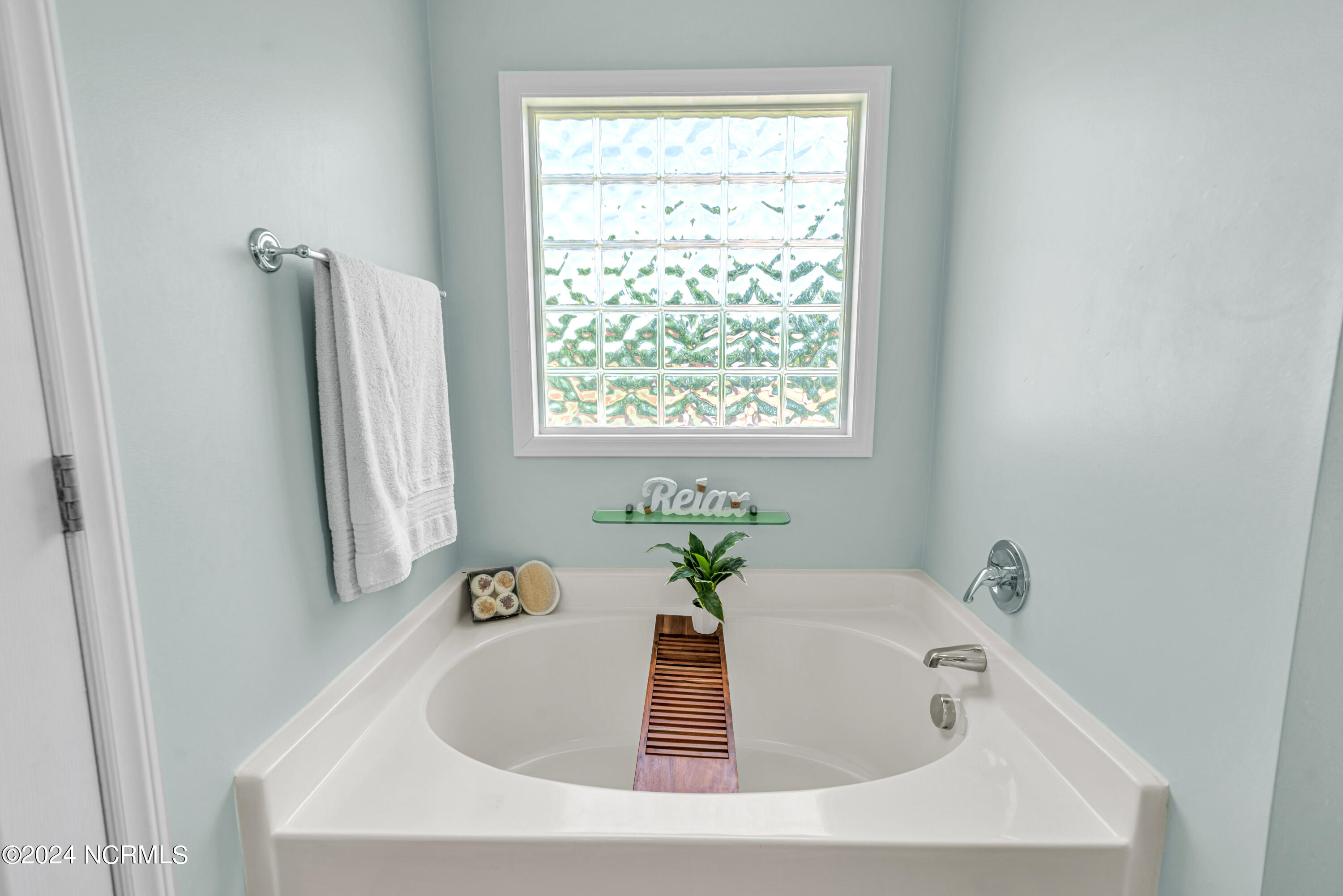 200 Azalea Blossom Court