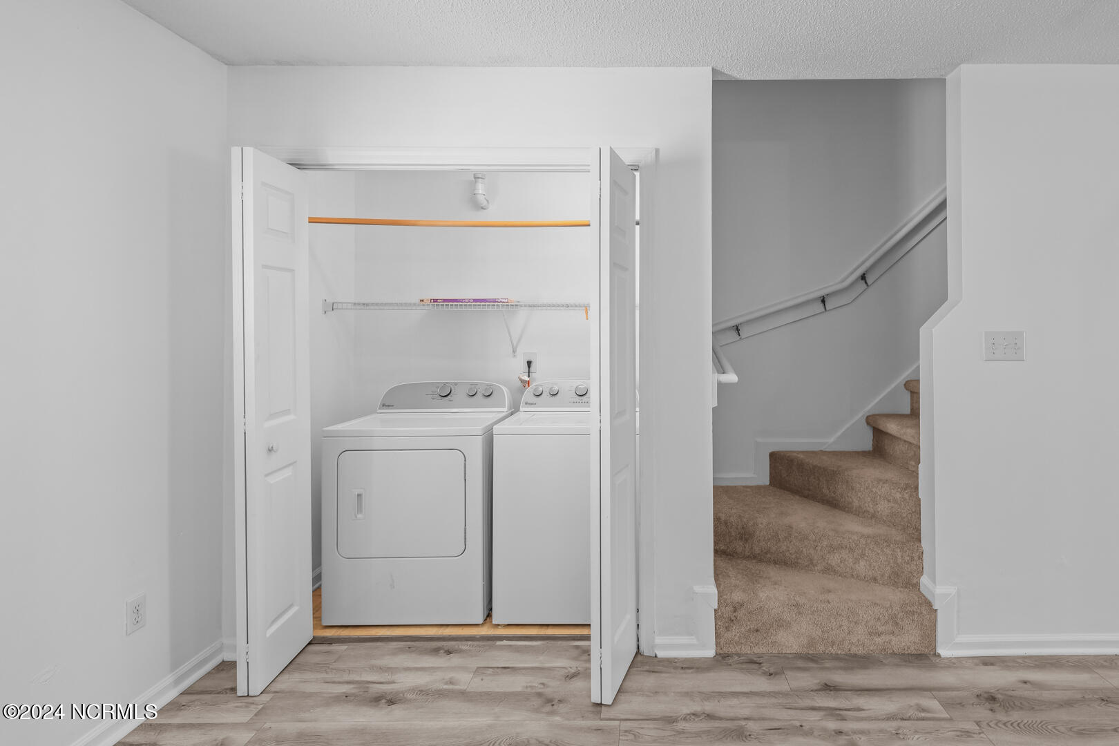 202 Pinegrove Court