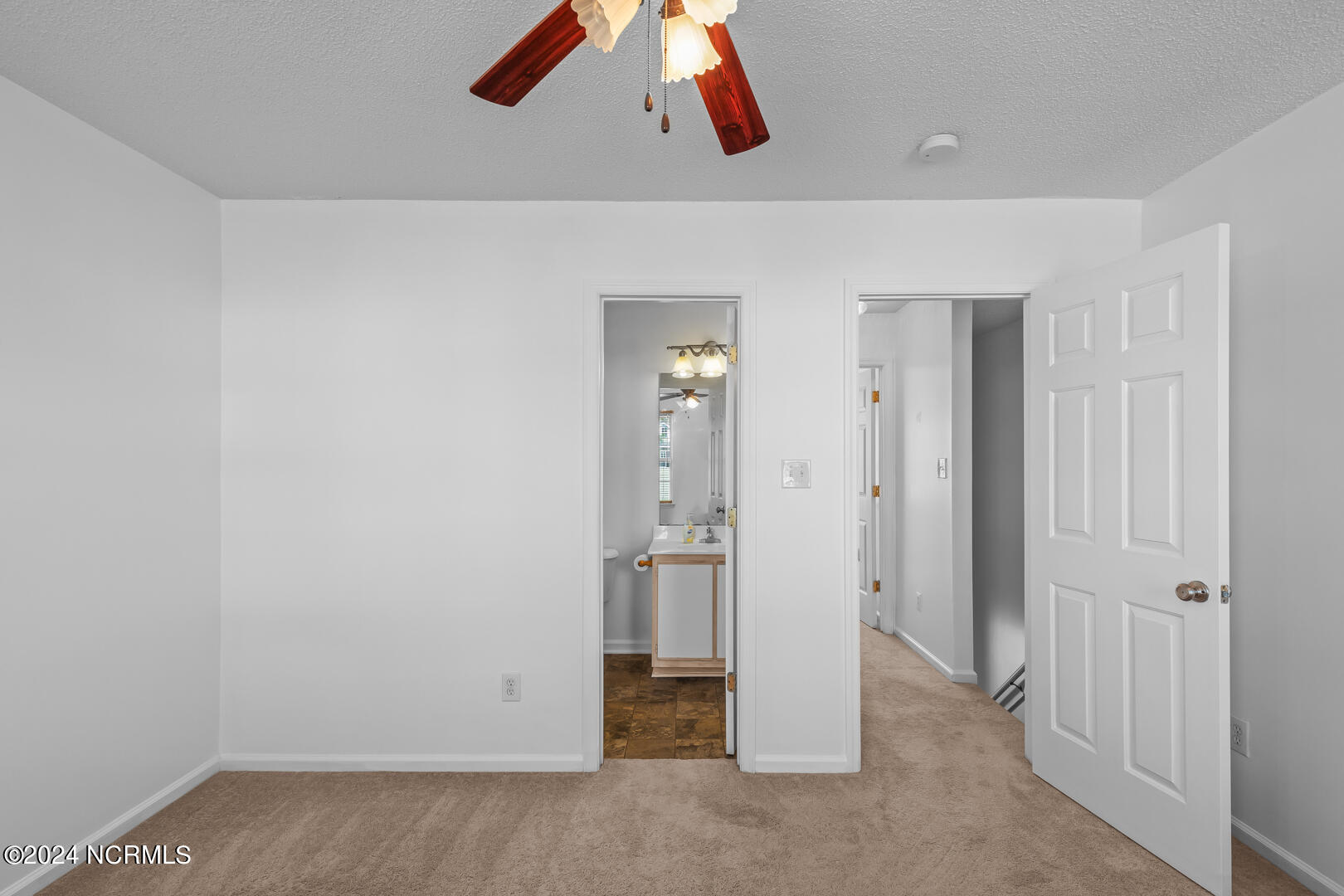 202 Pinegrove Court