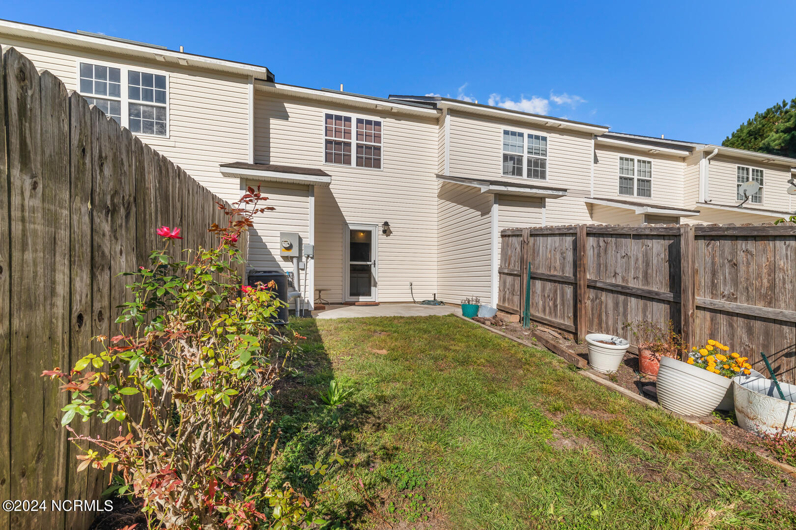202 Pinegrove Court