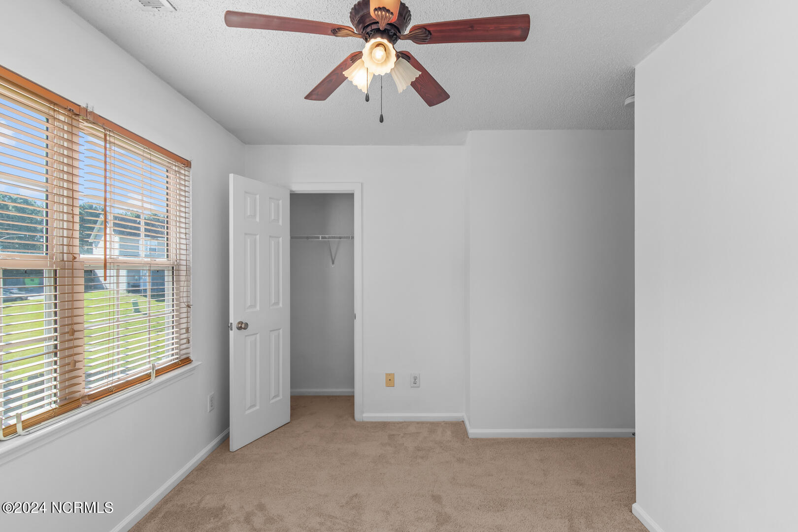202 Pinegrove Court