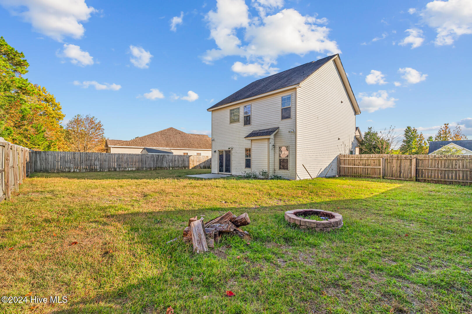 220 Hidden Oaks Drive