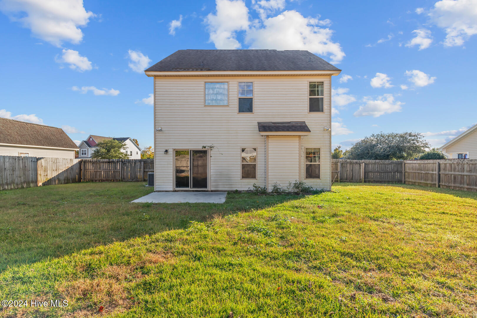 220 Hidden Oaks Drive