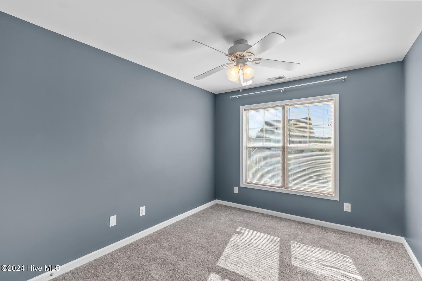 220 Hidden Oaks Drive
