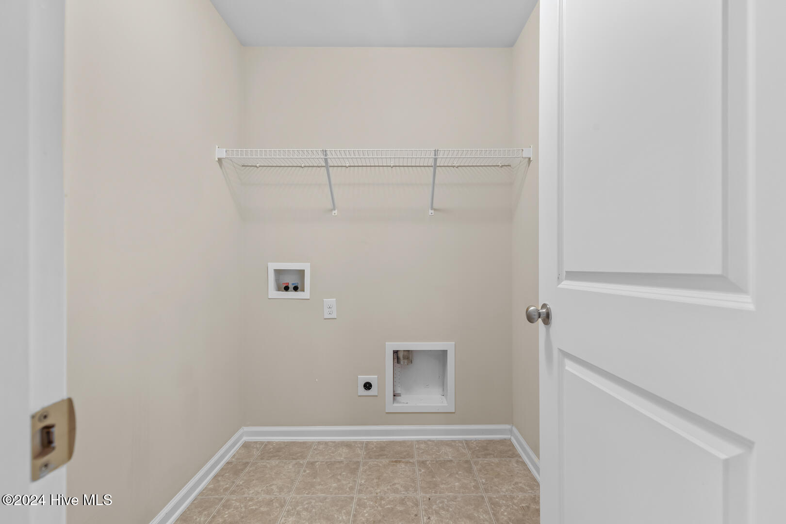 220 Hidden Oaks Drive