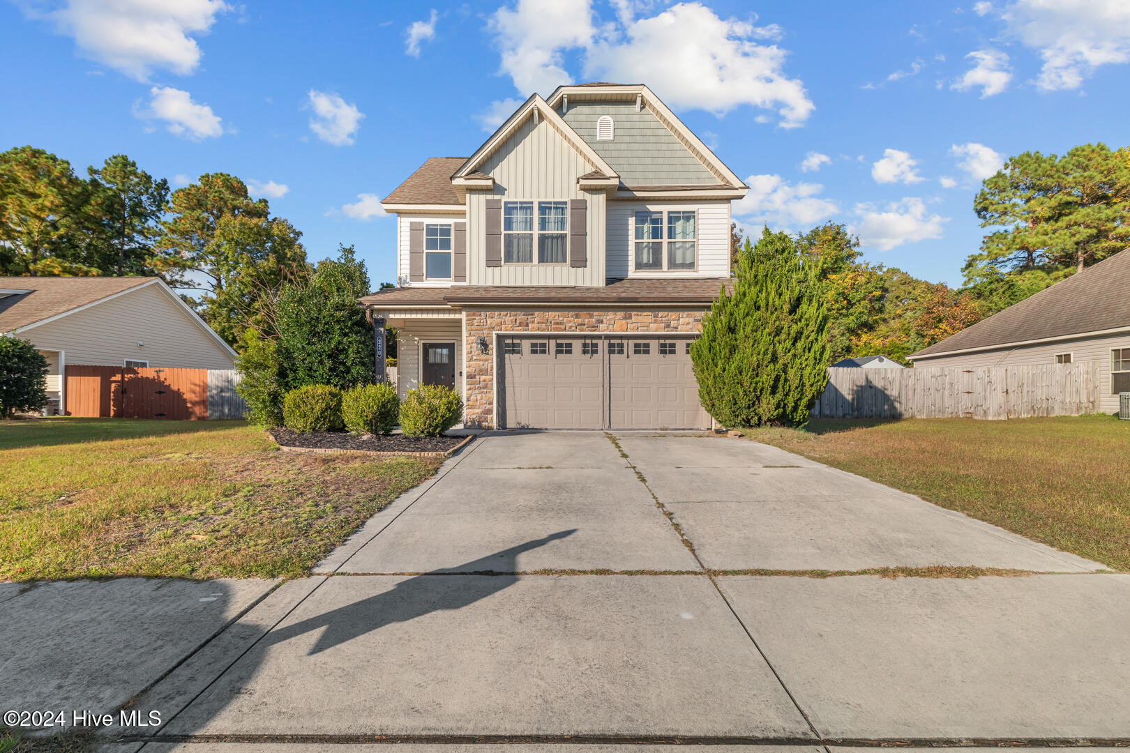 220 Hidden Oaks Drive