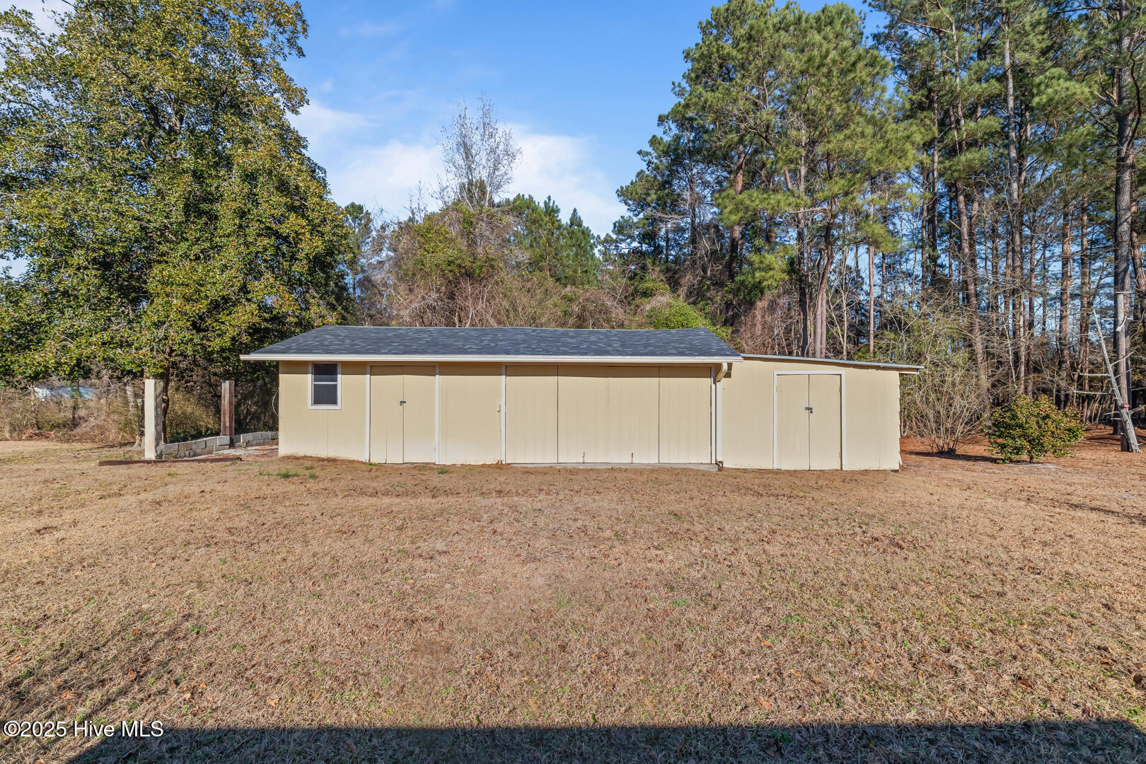 1160 Onslow Pines Road
