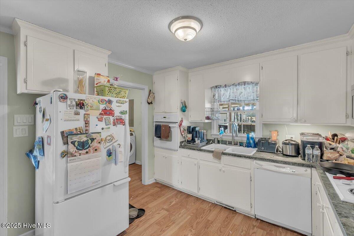 2697 Forrest Drive