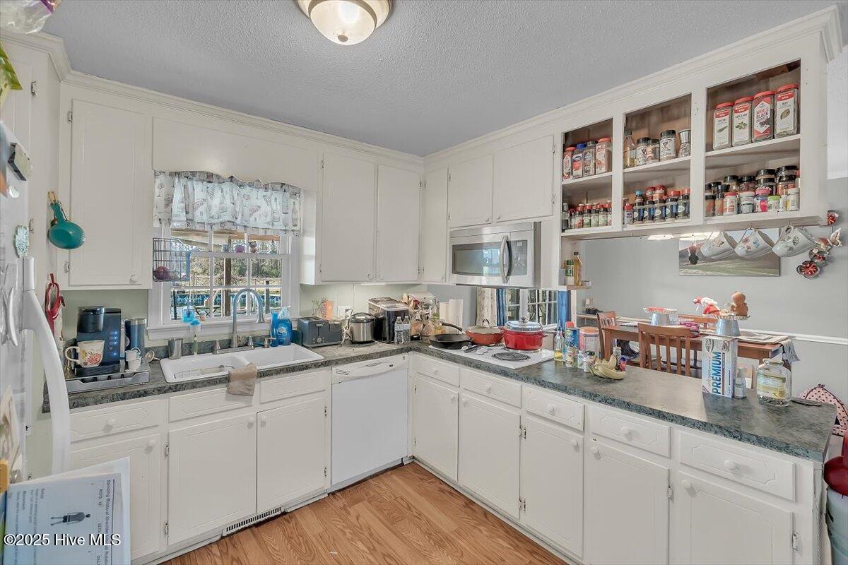 2697 Forrest Drive
