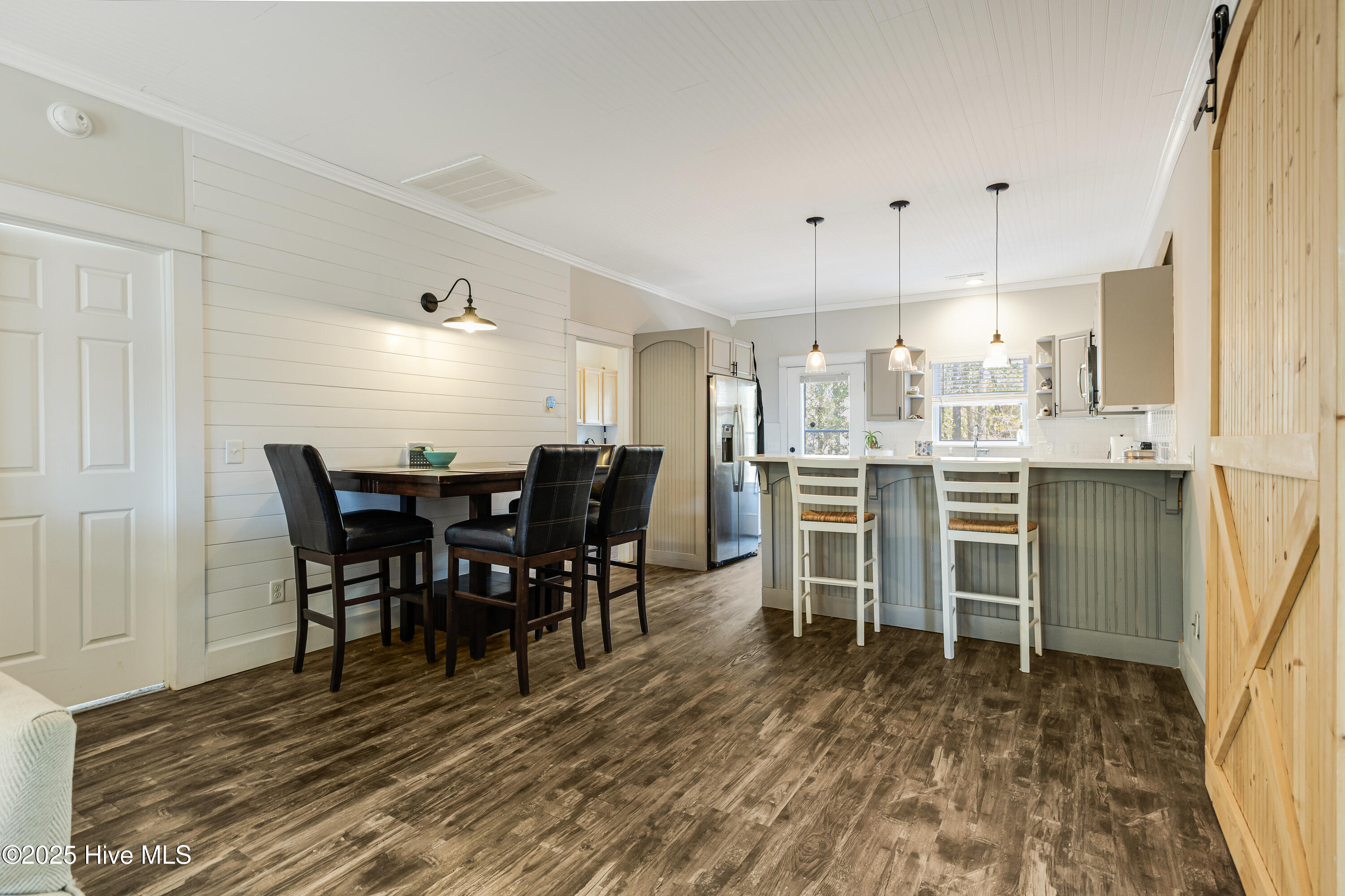 326 NE 41st Street