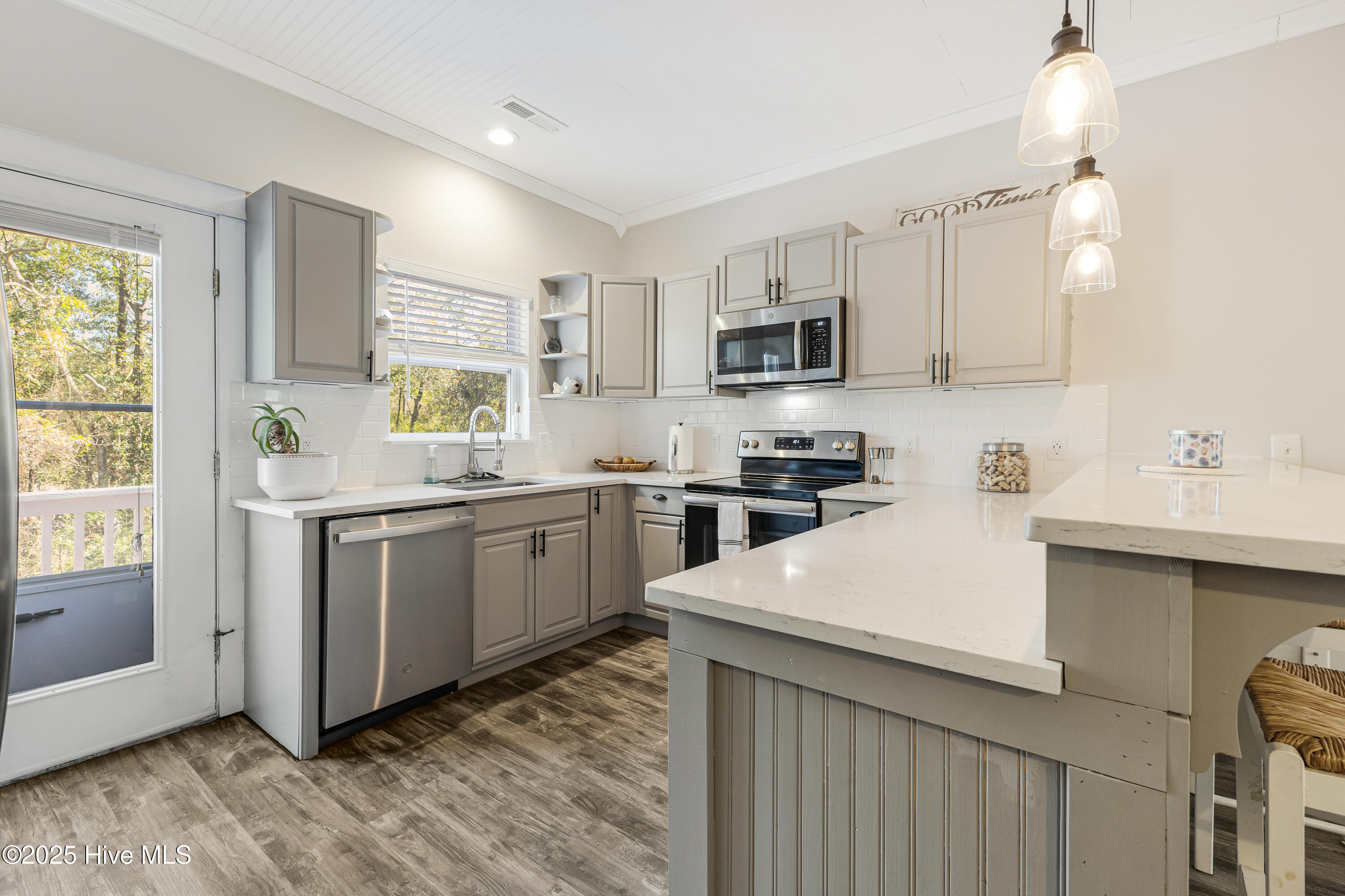 326 NE 41st Street
