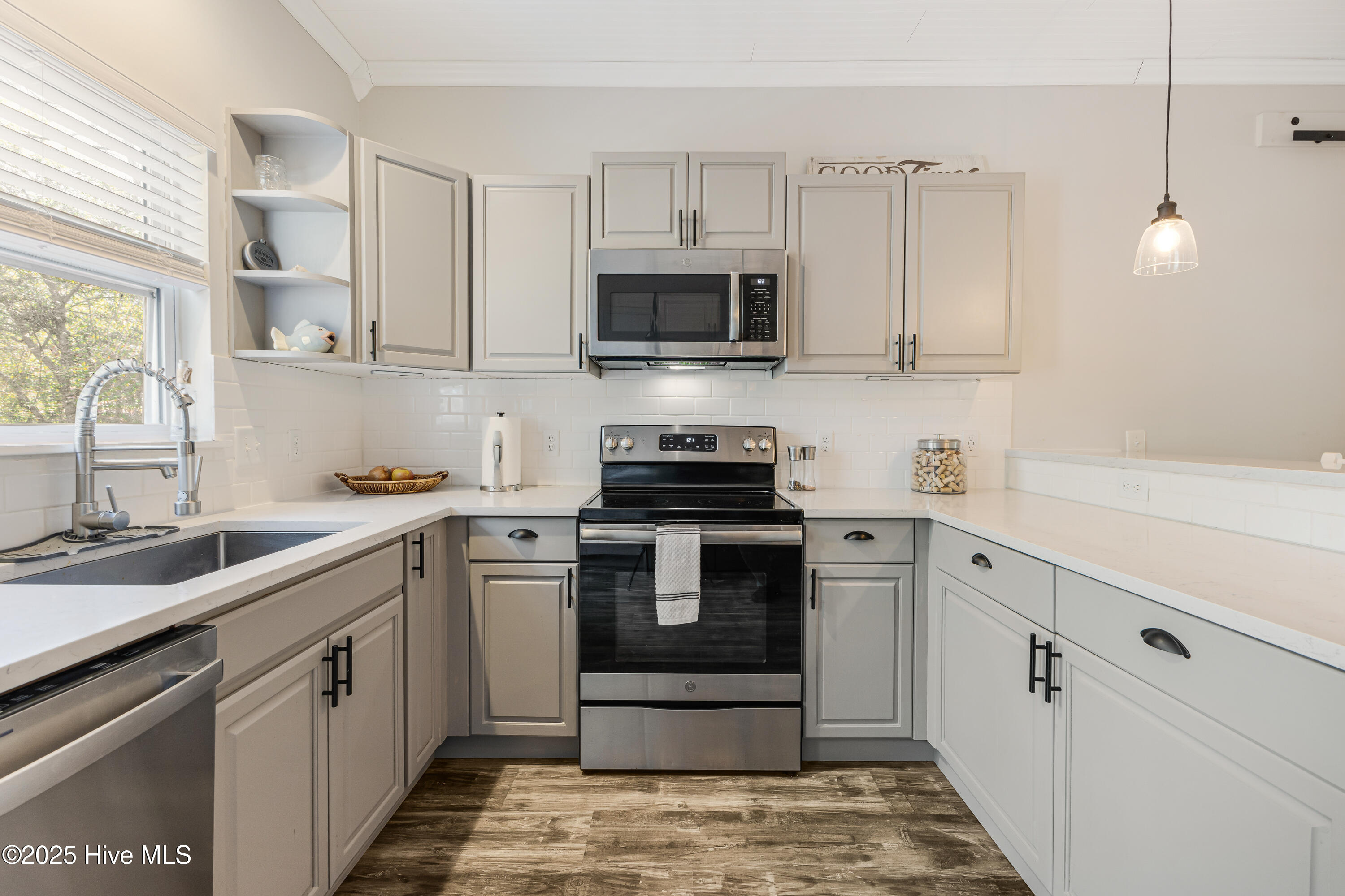 326 NE 41st Street