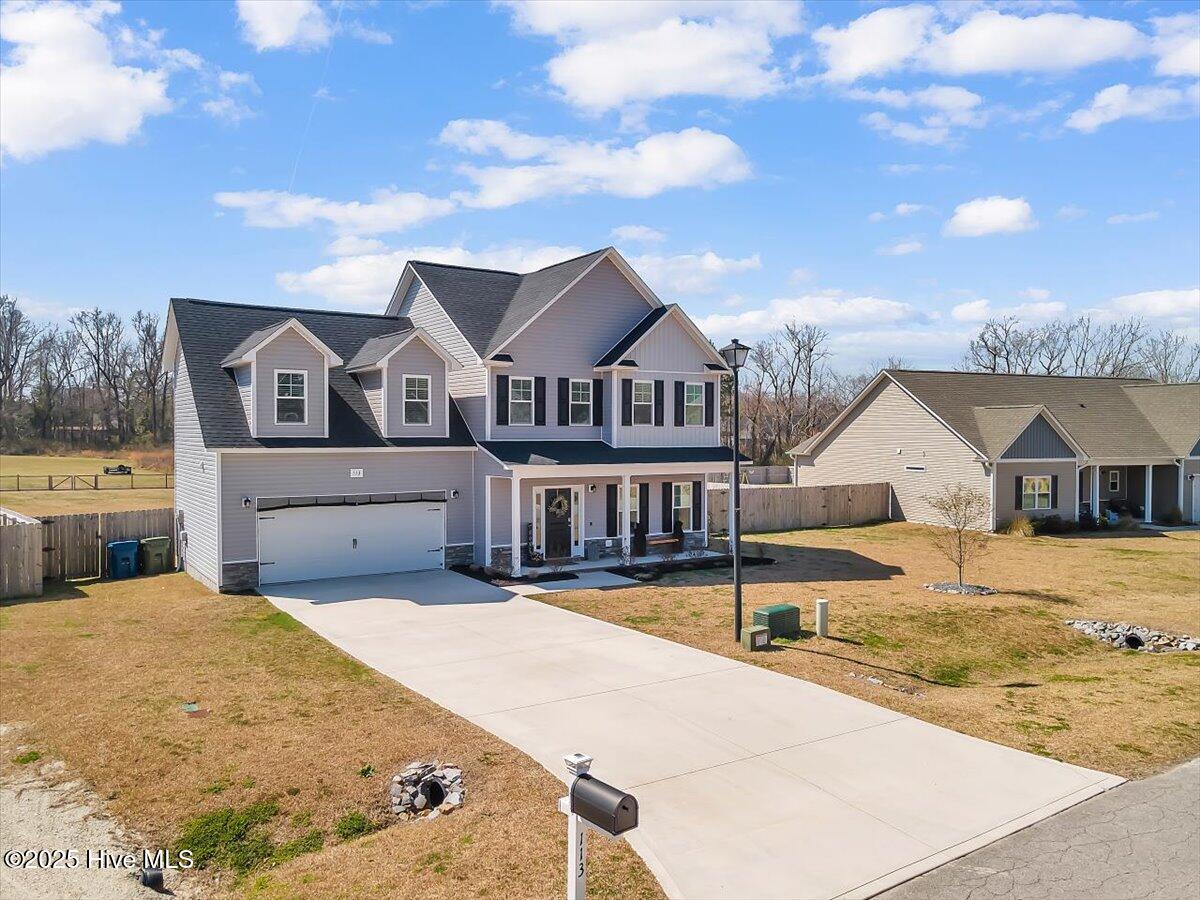 113 Backfield Place
