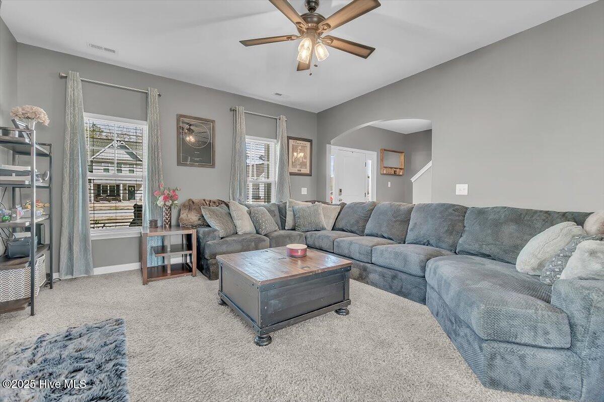 113 Backfield Place