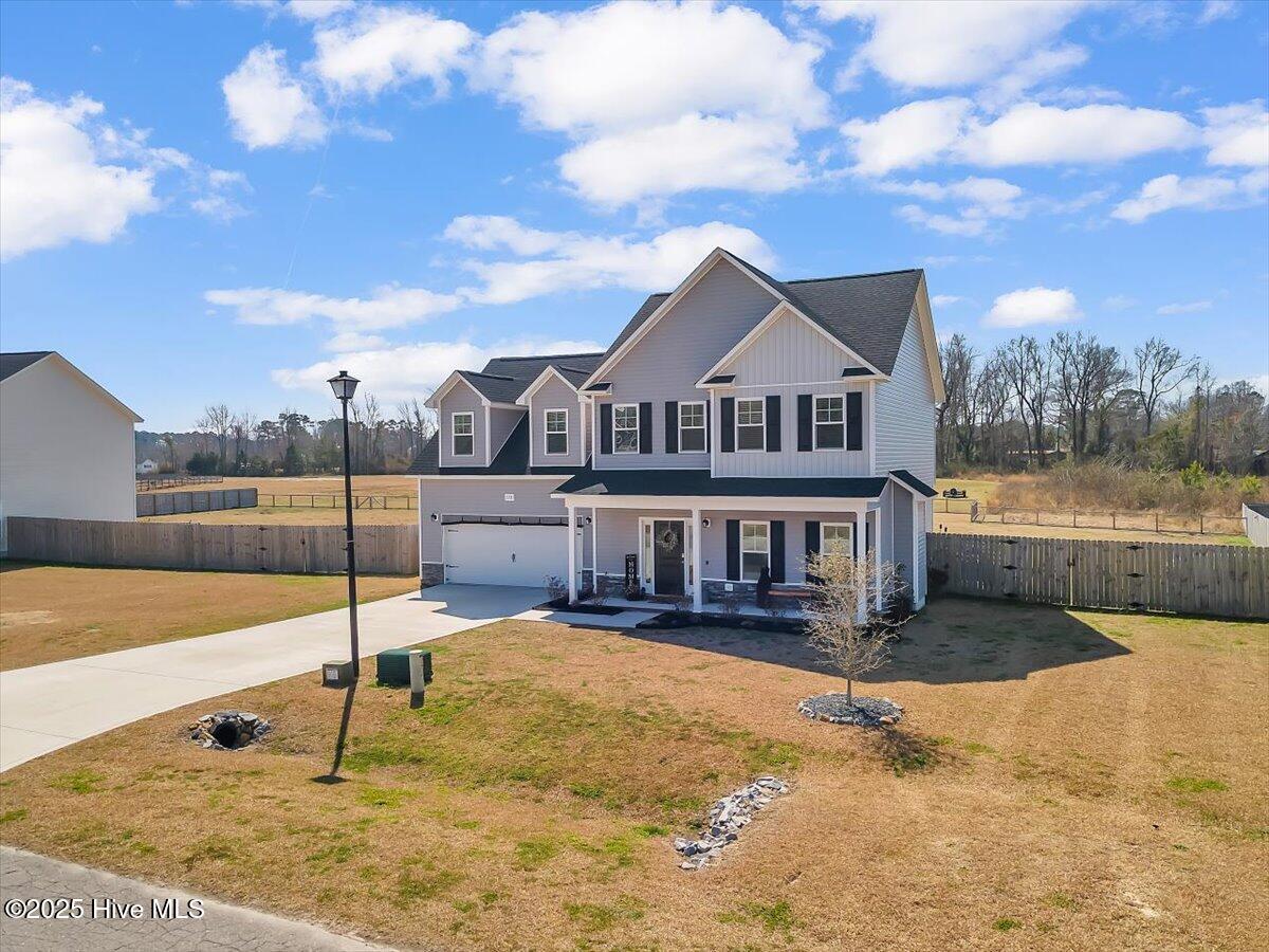 113 Backfield Place