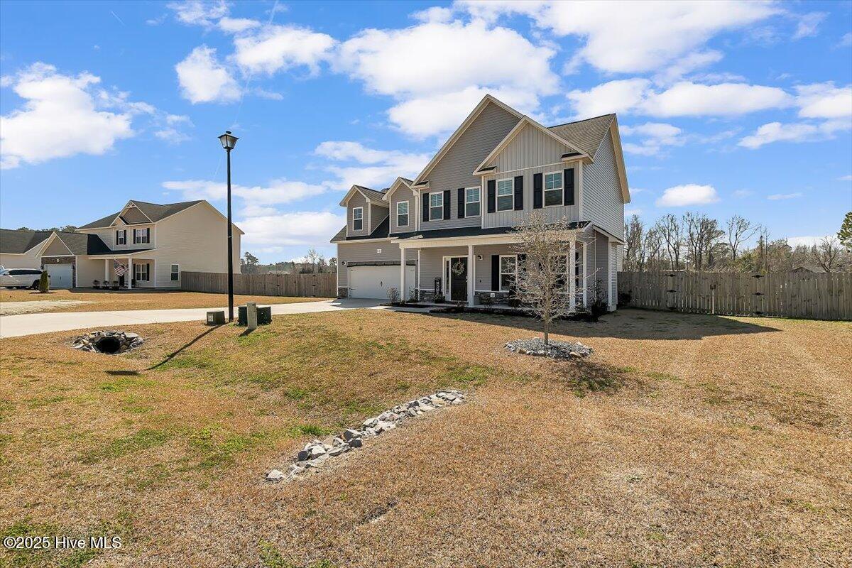 113 Backfield Place