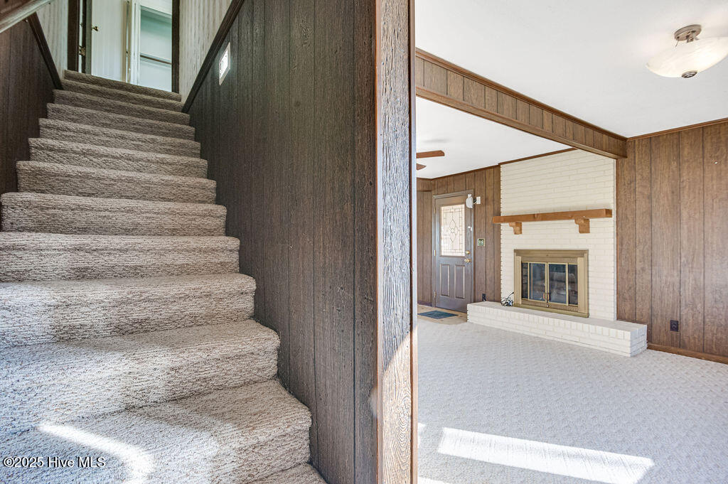 1805 Kellum Loop Road