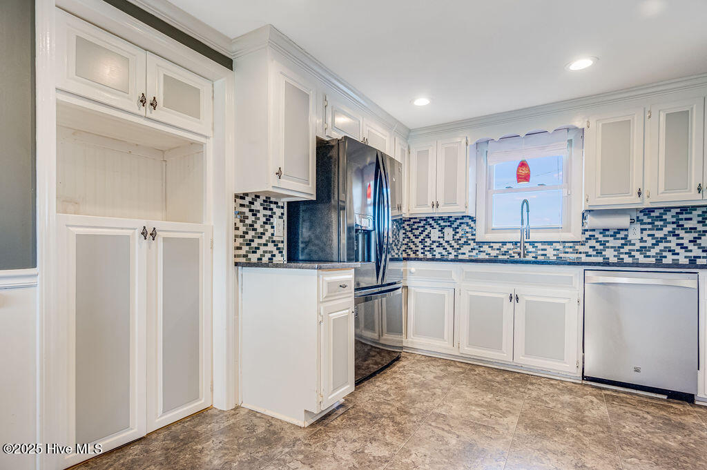 1805 Kellum Loop Road