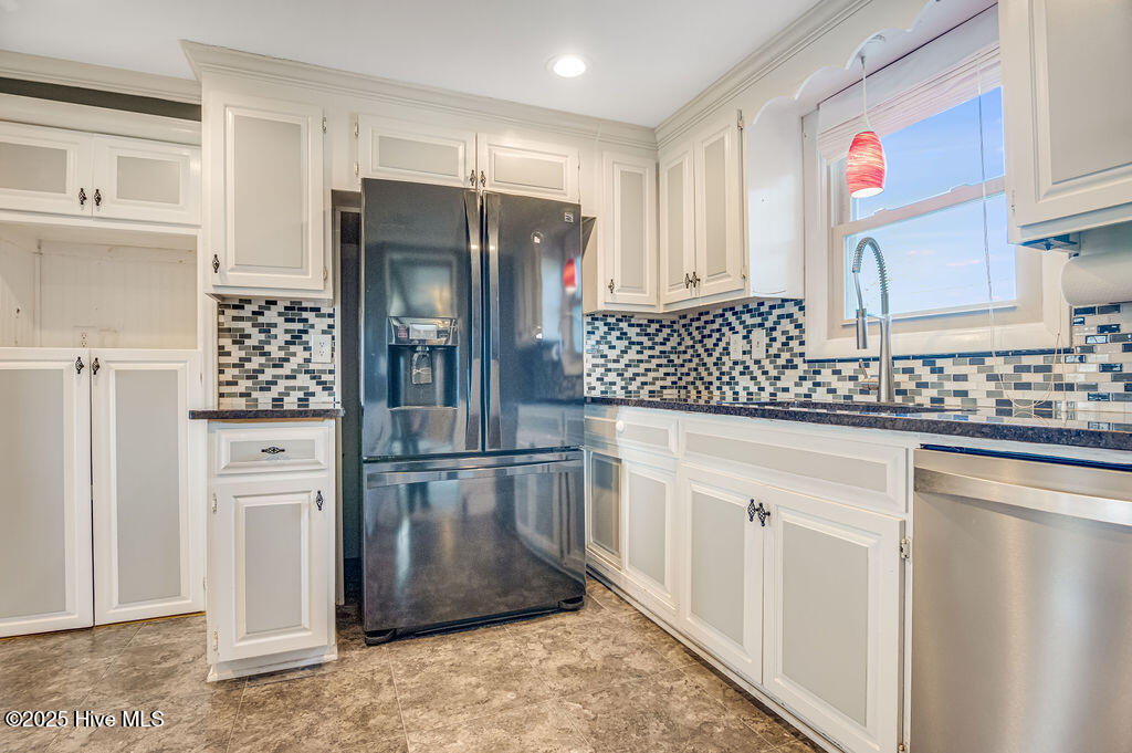 1805 Kellum Loop Road
