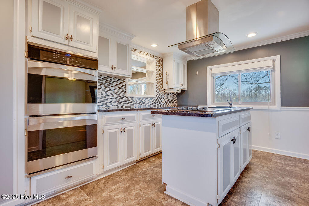 1805 Kellum Loop Road