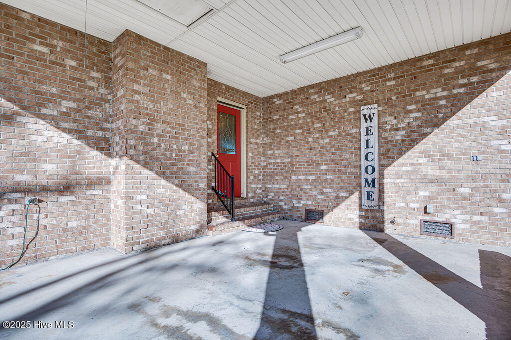 1805 Kellum Loop Road