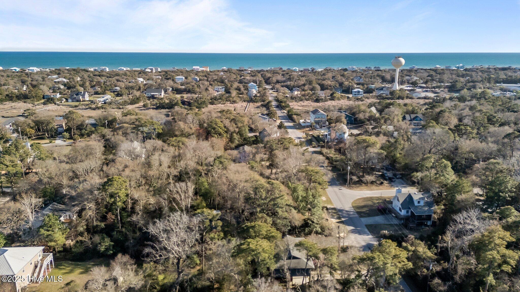 408 Lee Avenue, Emerald Isle
