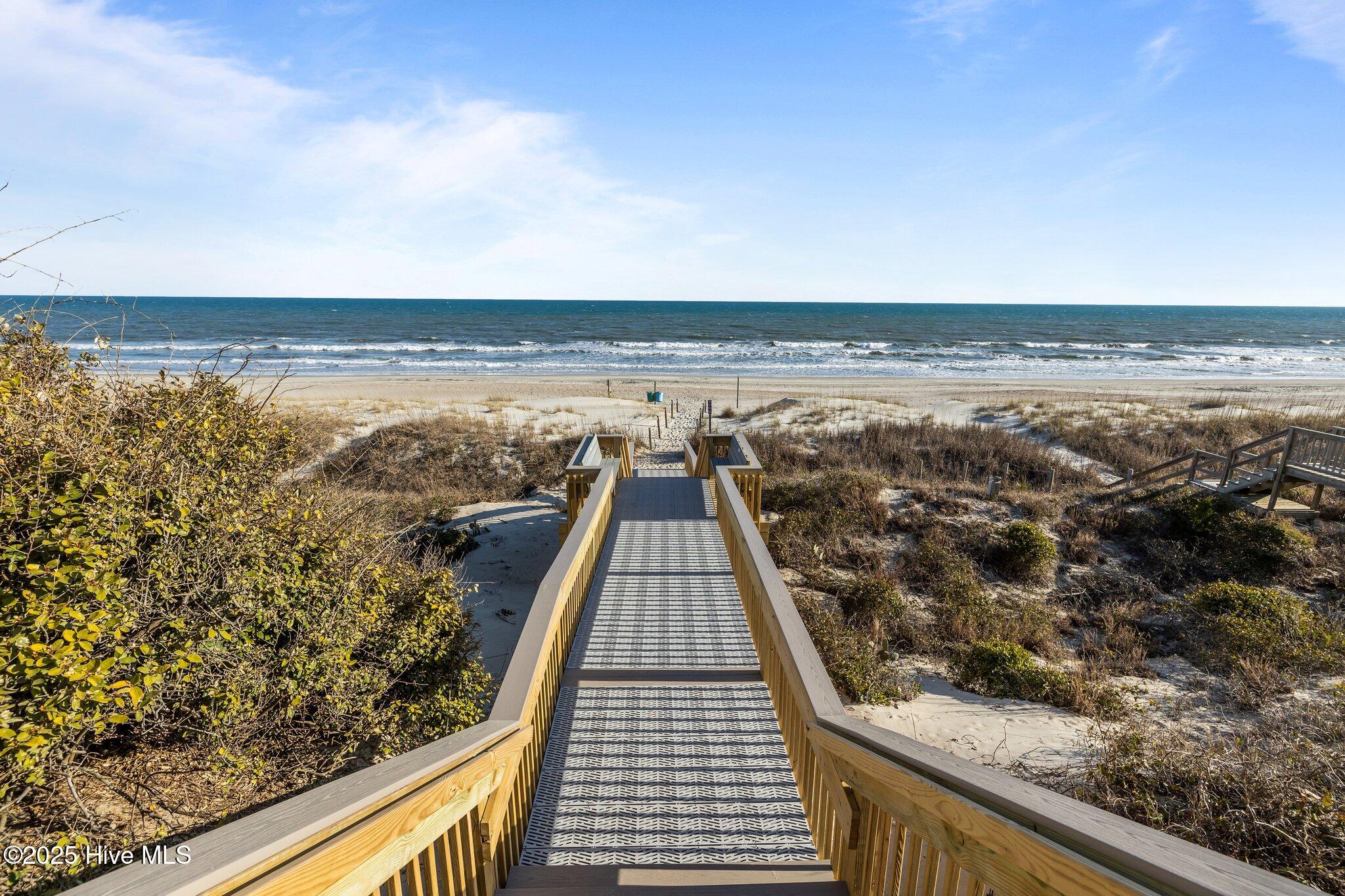 408 Lee Avenue, Emerald Isle