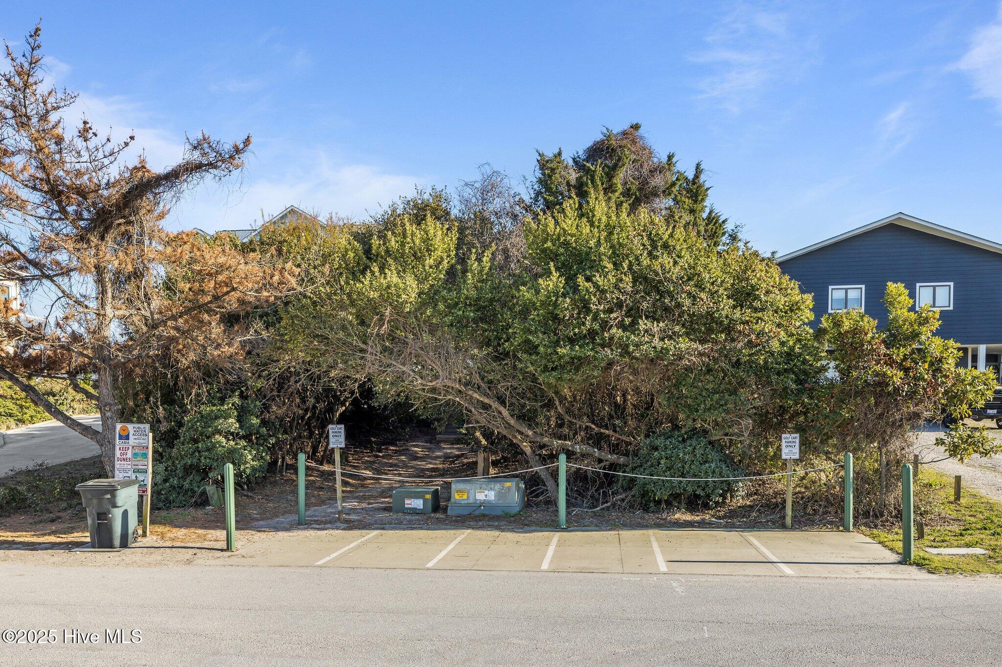 408 Lee Avenue, Emerald Isle