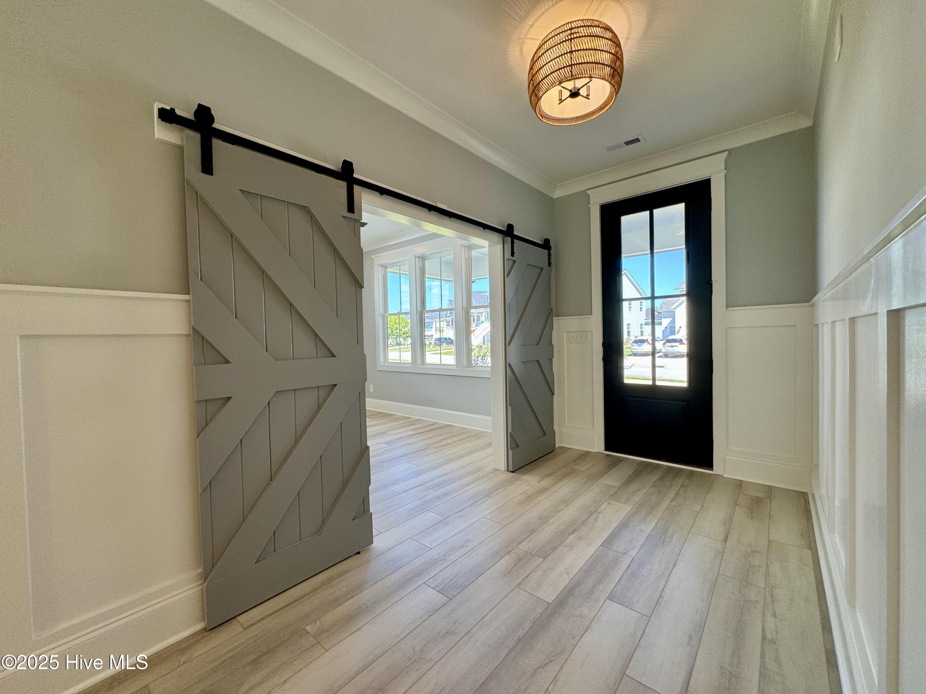 456 Summerhouse Drive