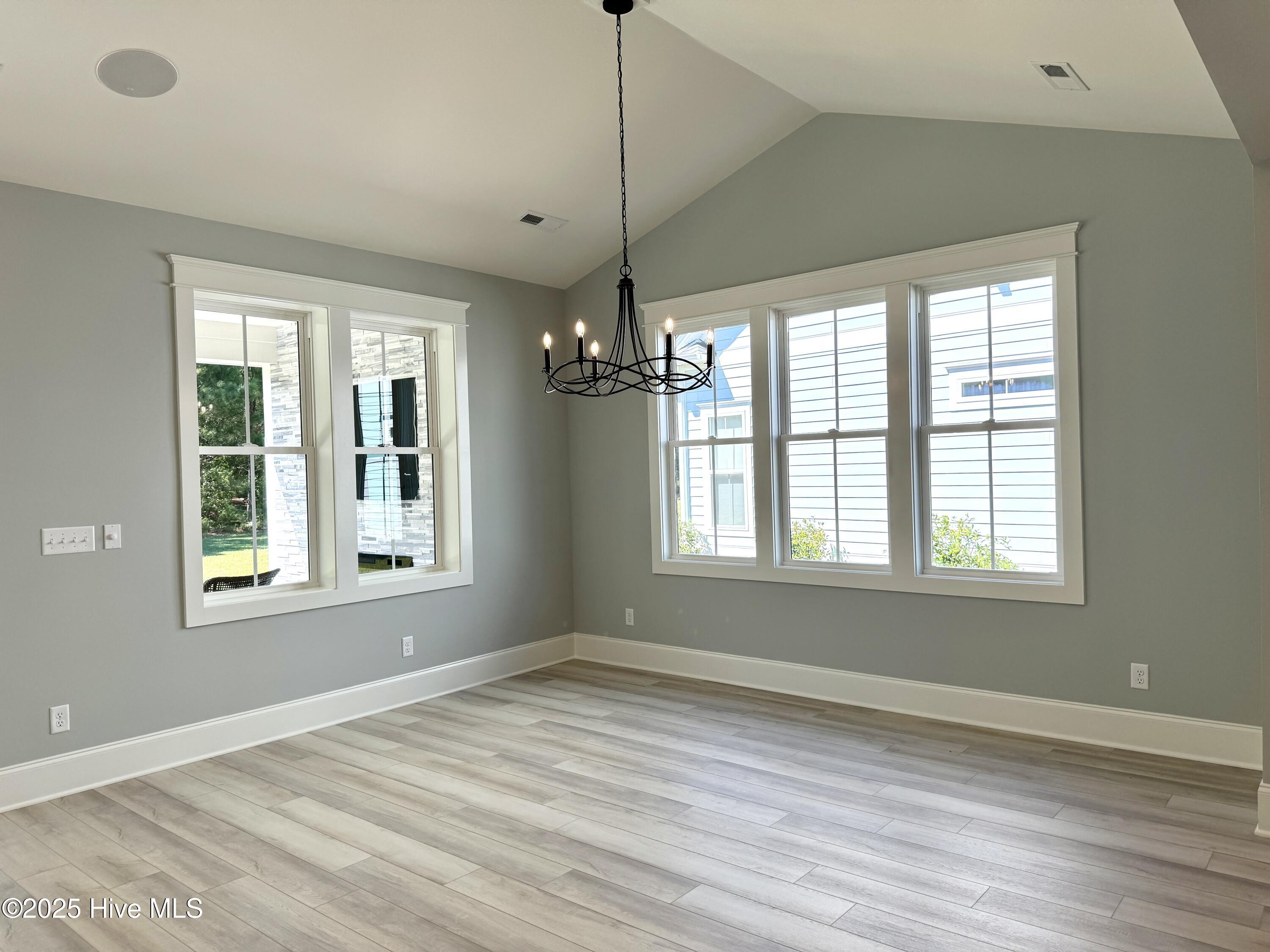 456 Summerhouse Drive