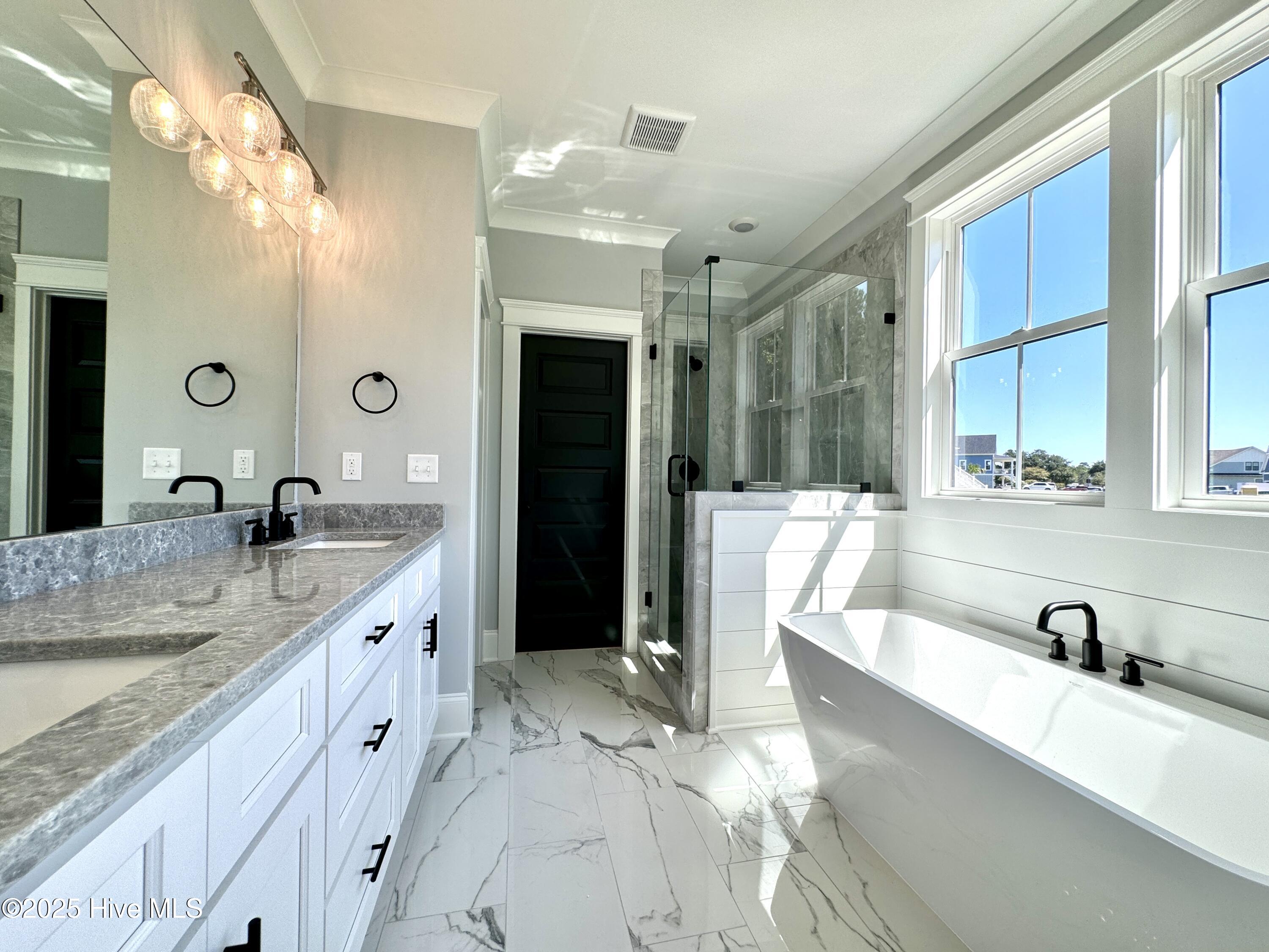 456 Summerhouse Drive